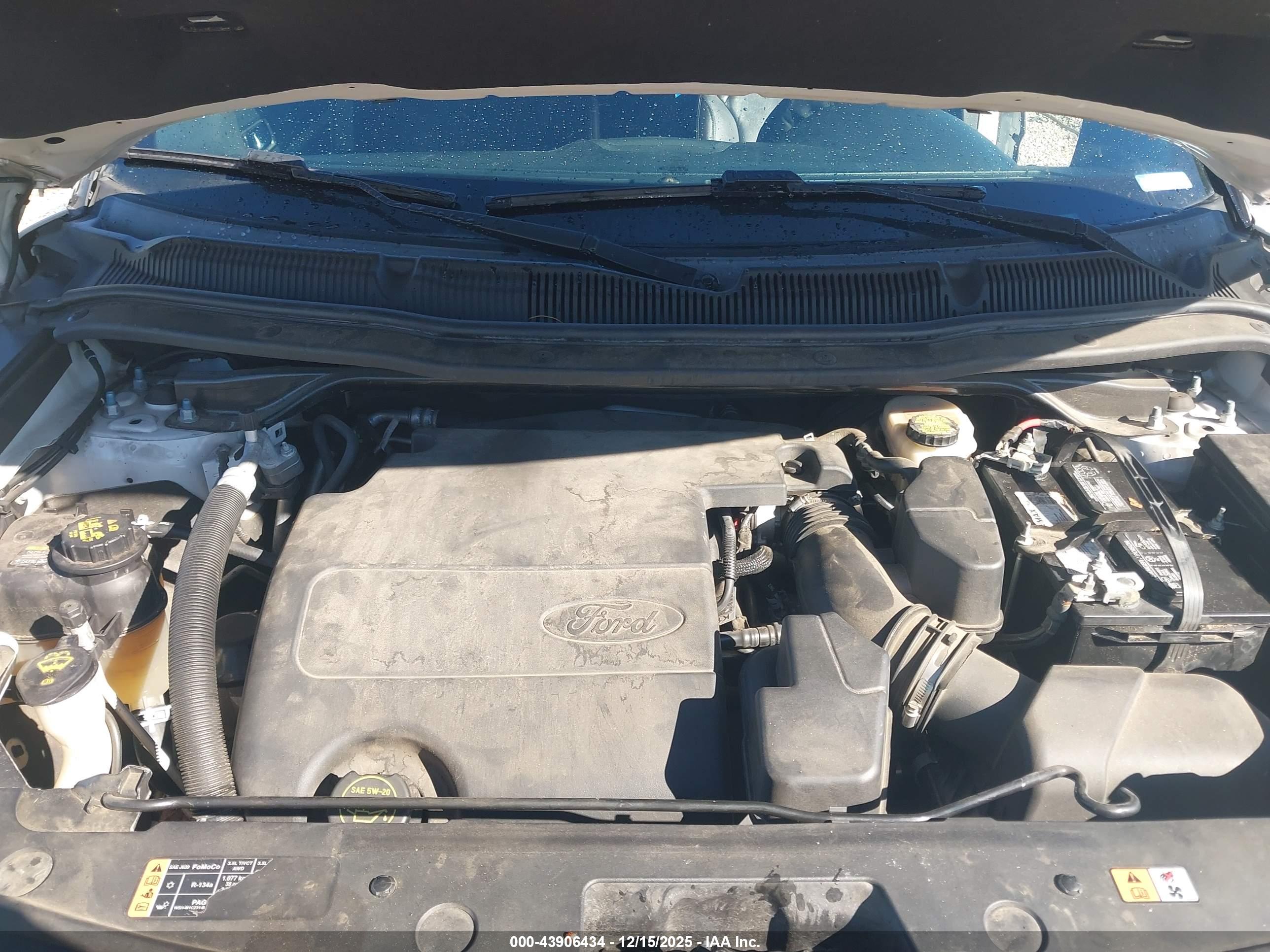 FORD EXPLORER image 10