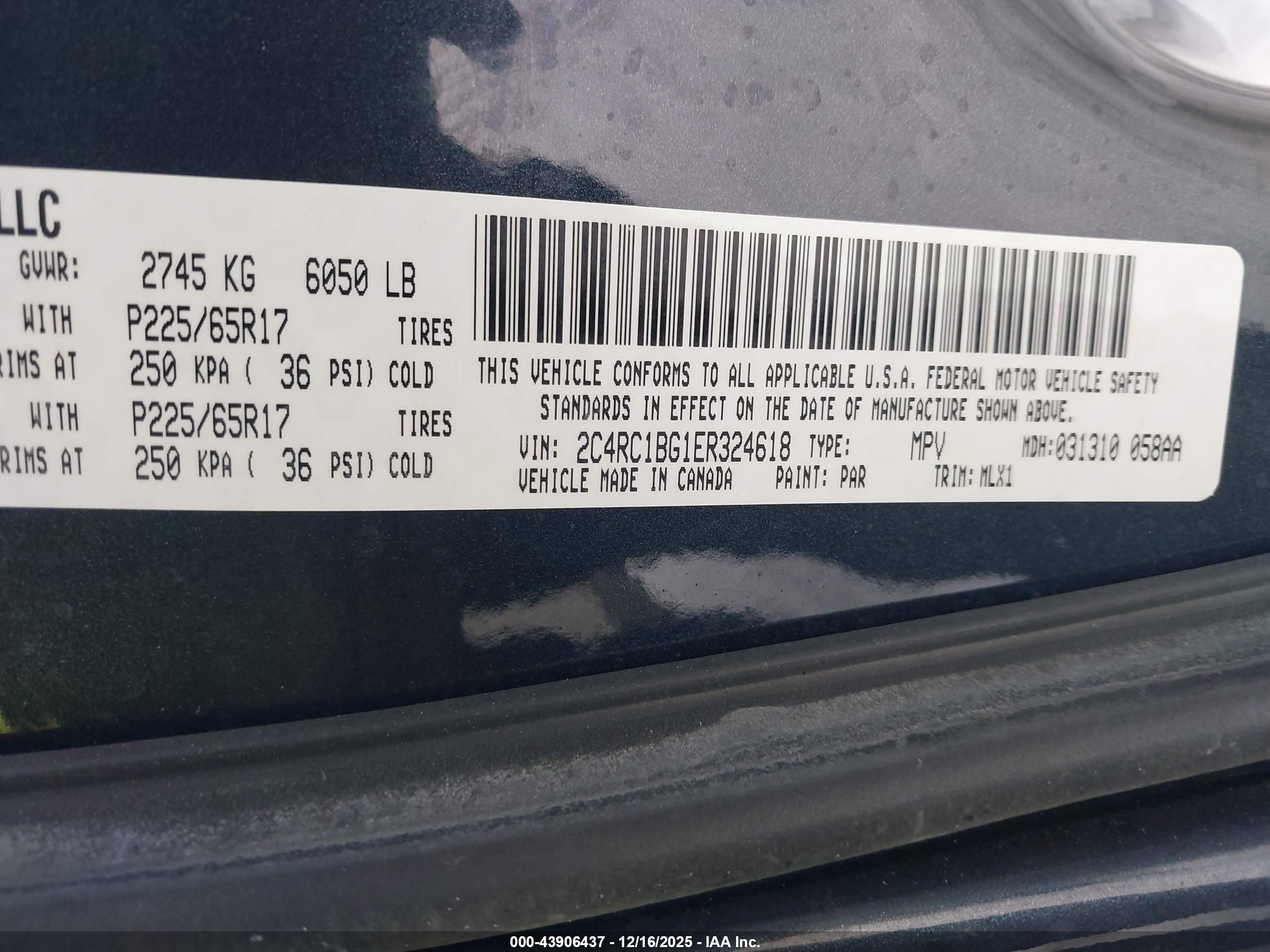 CHRYSLER TOWN image 9