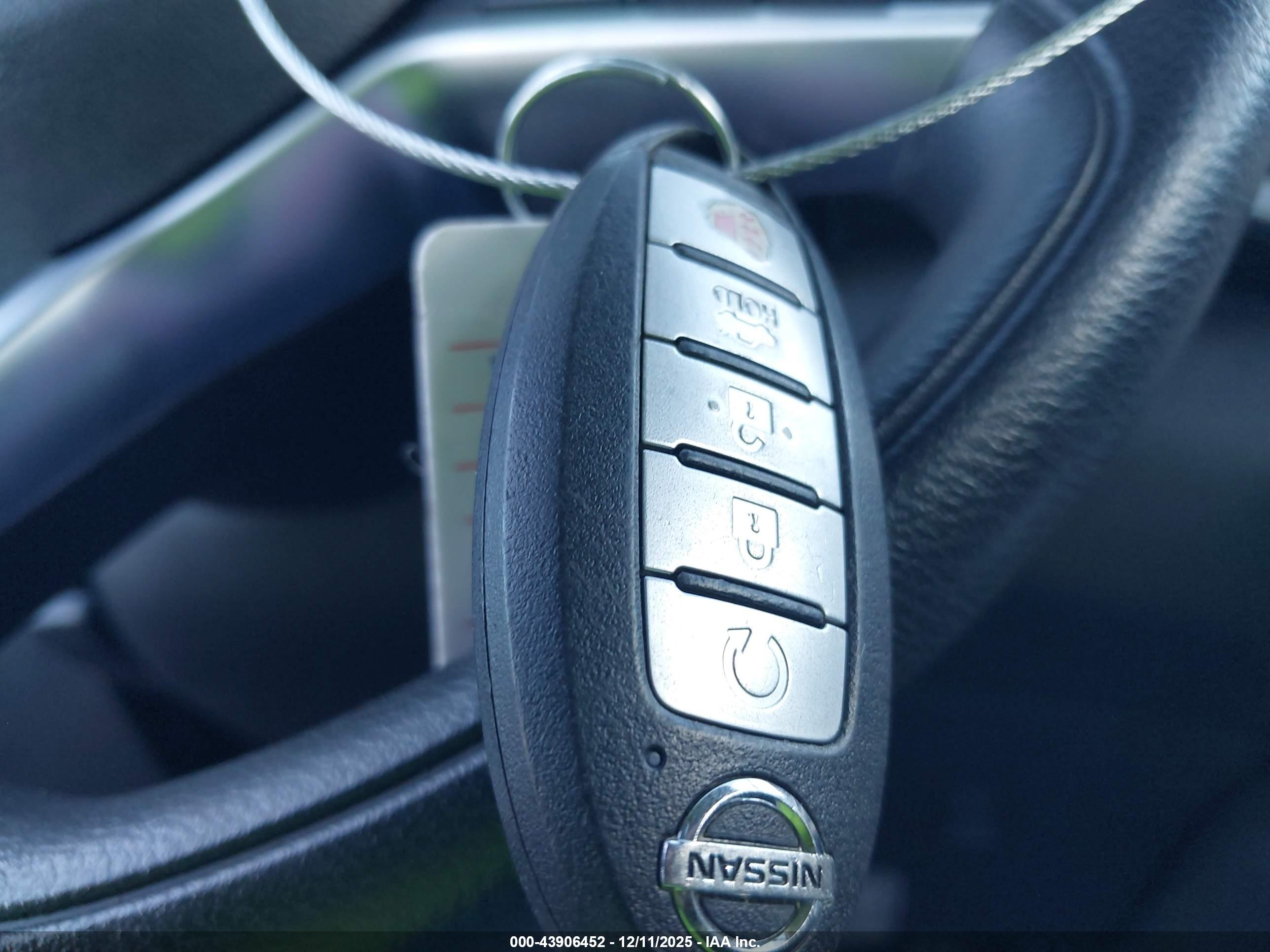 NISSAN ALTIMA image 11