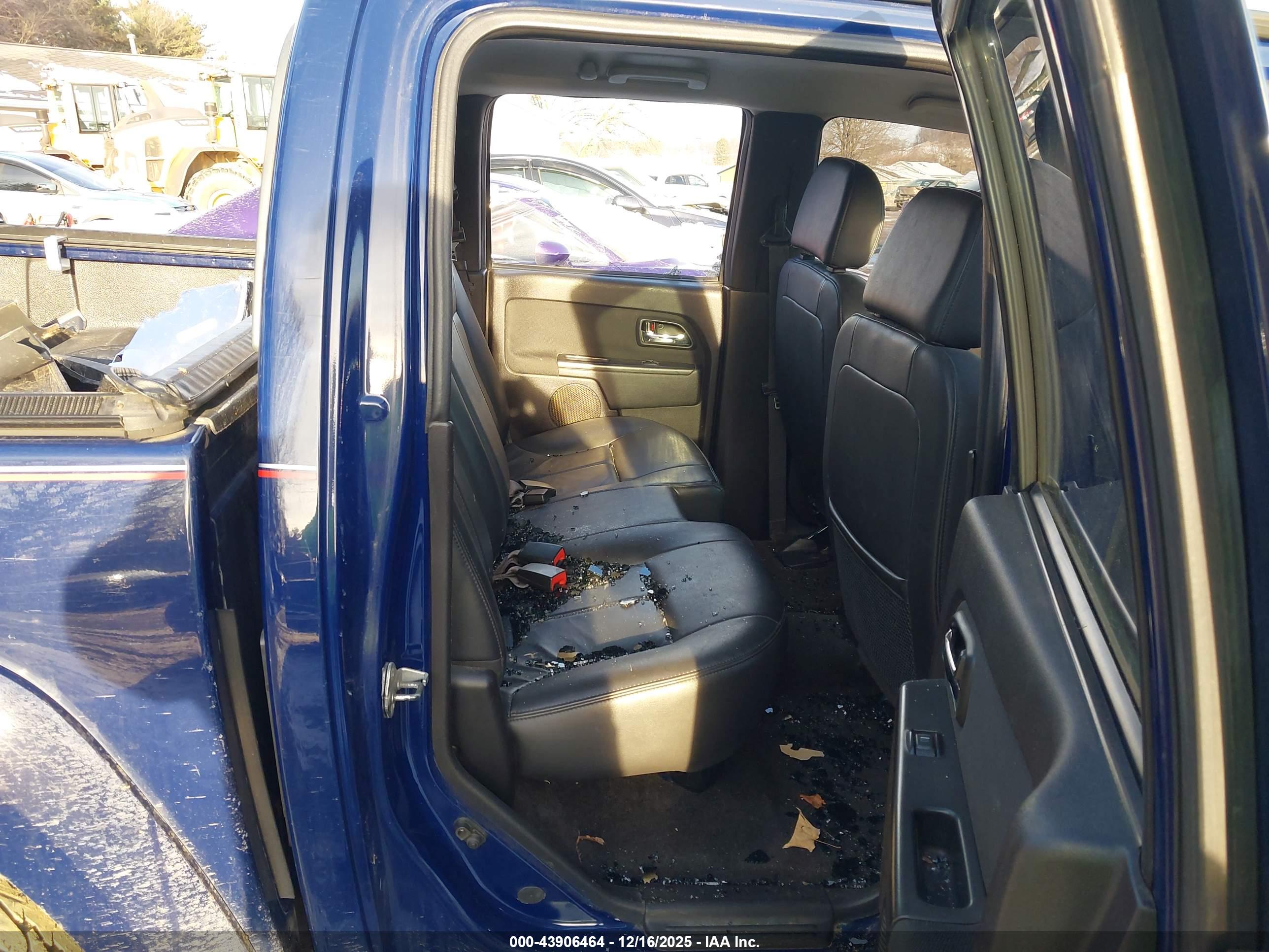 GMC CANYON image 8