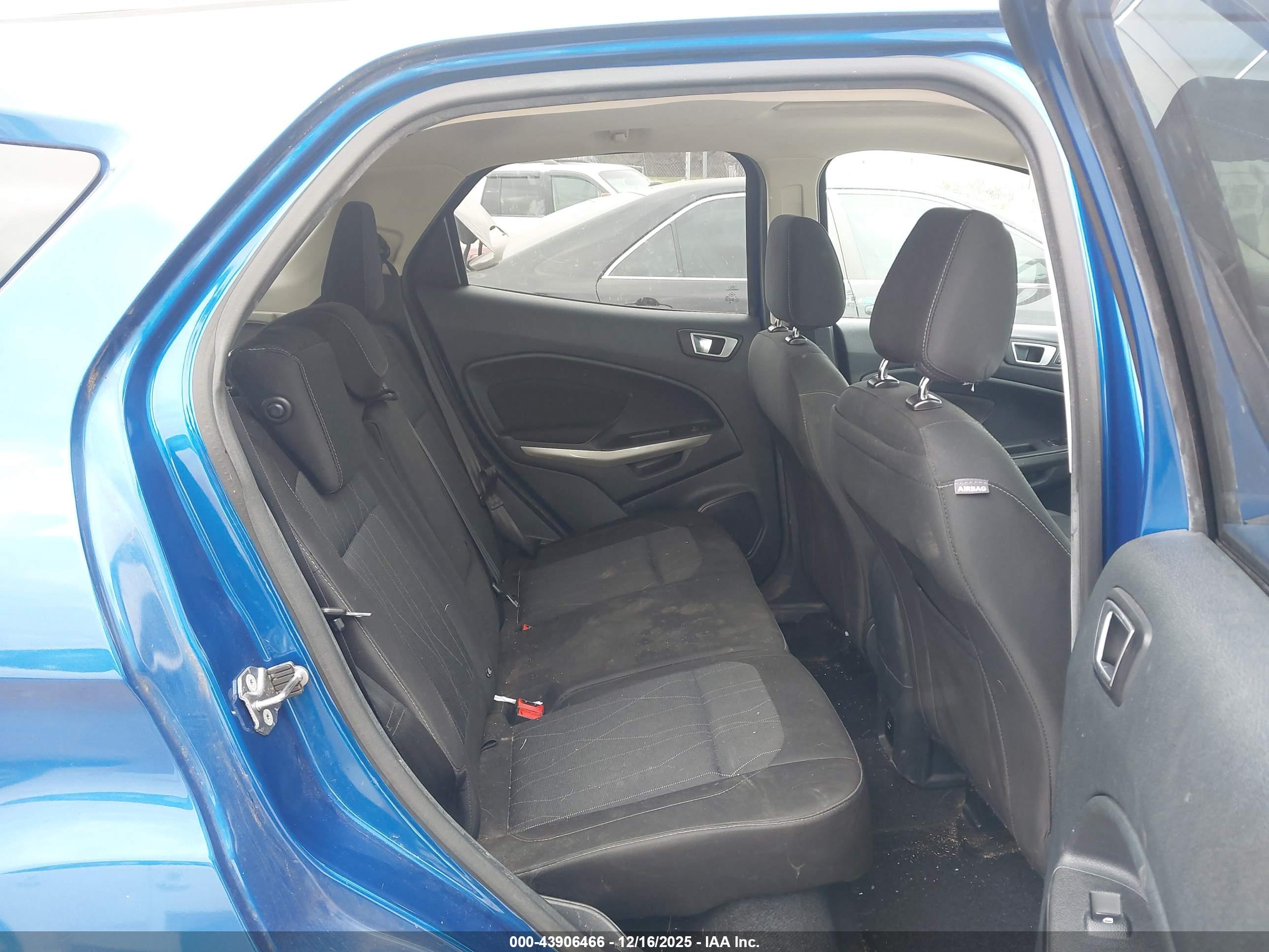 FORD ECOSPORT image 8