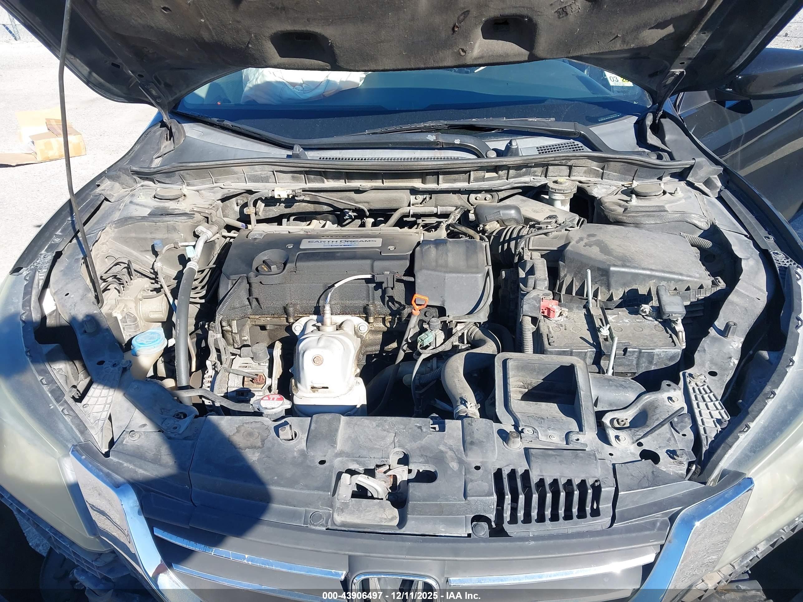 HONDA ACCORD image 10