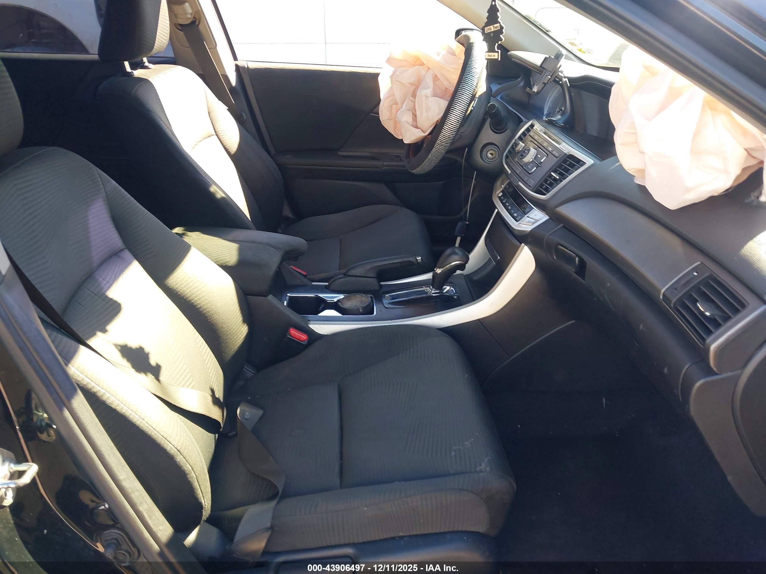 HONDA ACCORD image 5