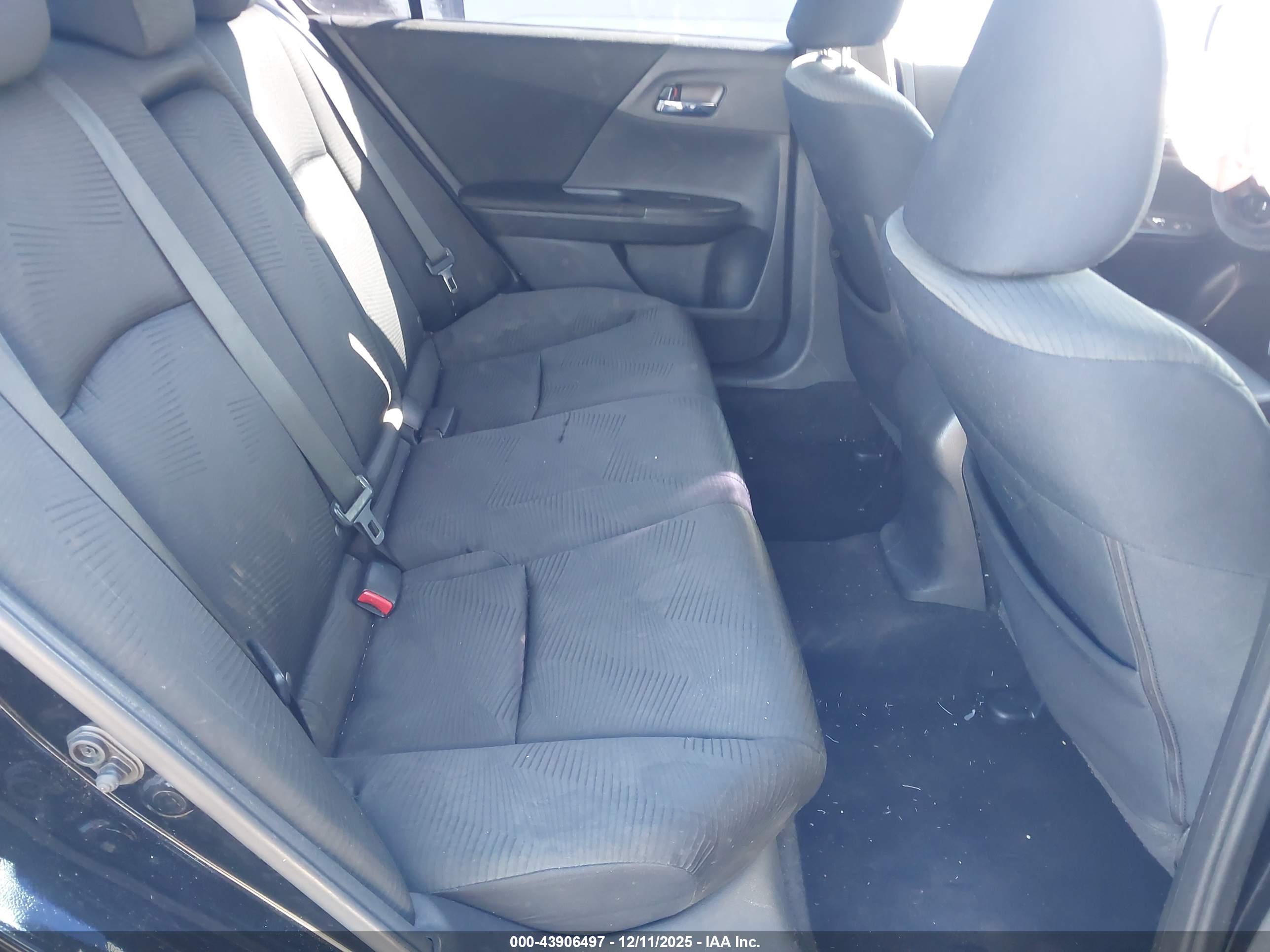 HONDA ACCORD image 8