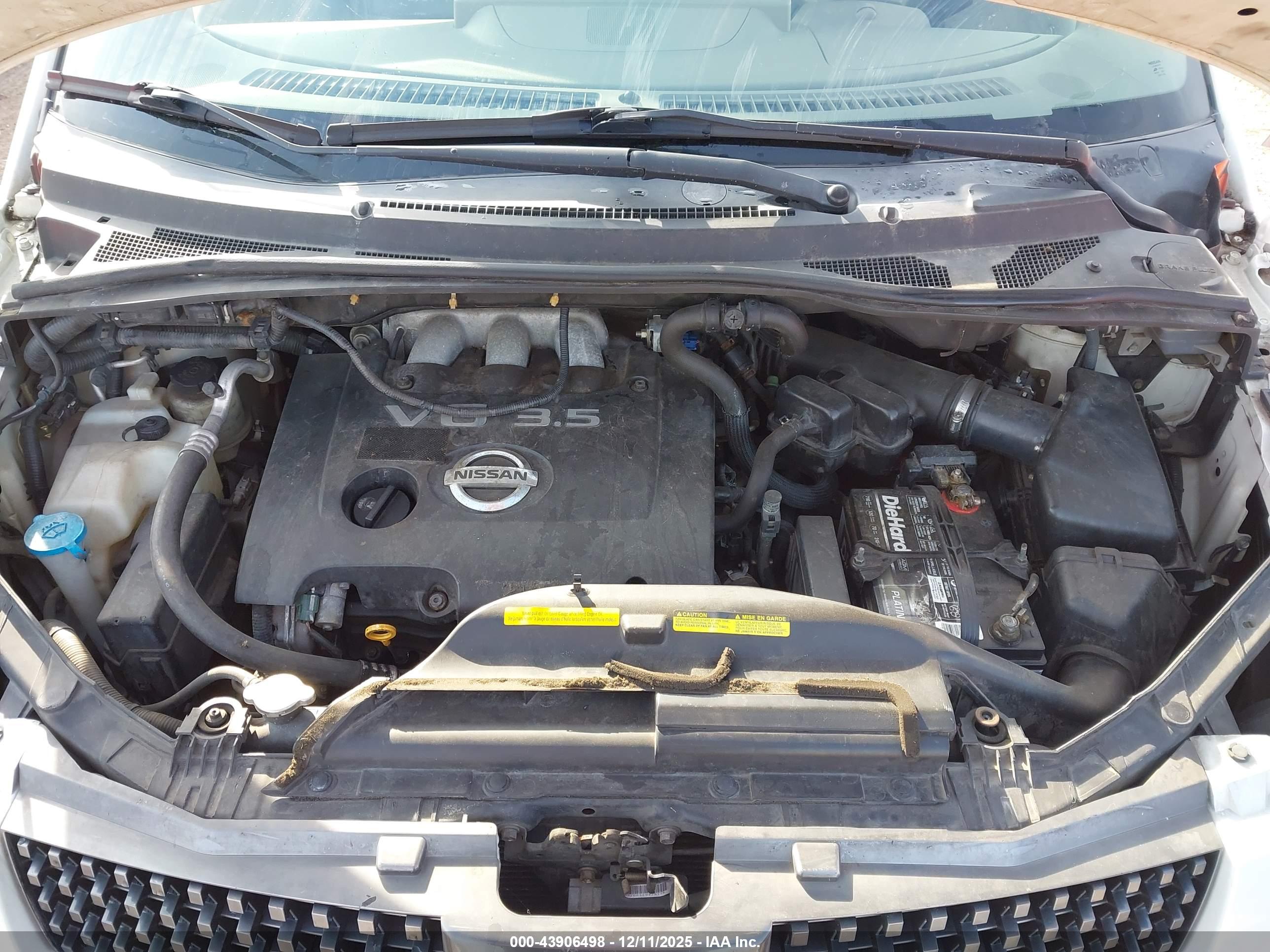 NISSAN QUEST image 10