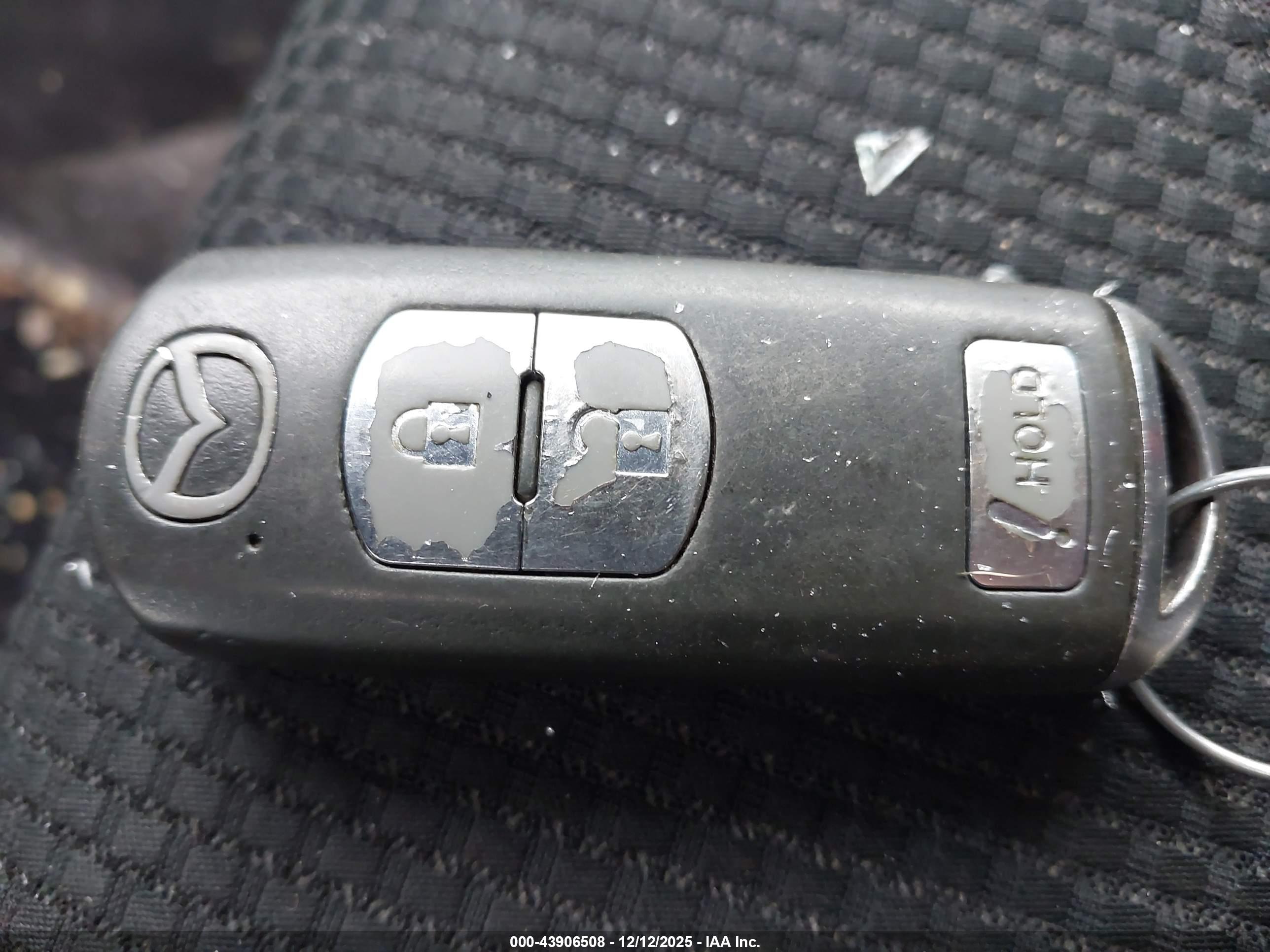 MAZDA CX-5 image 11