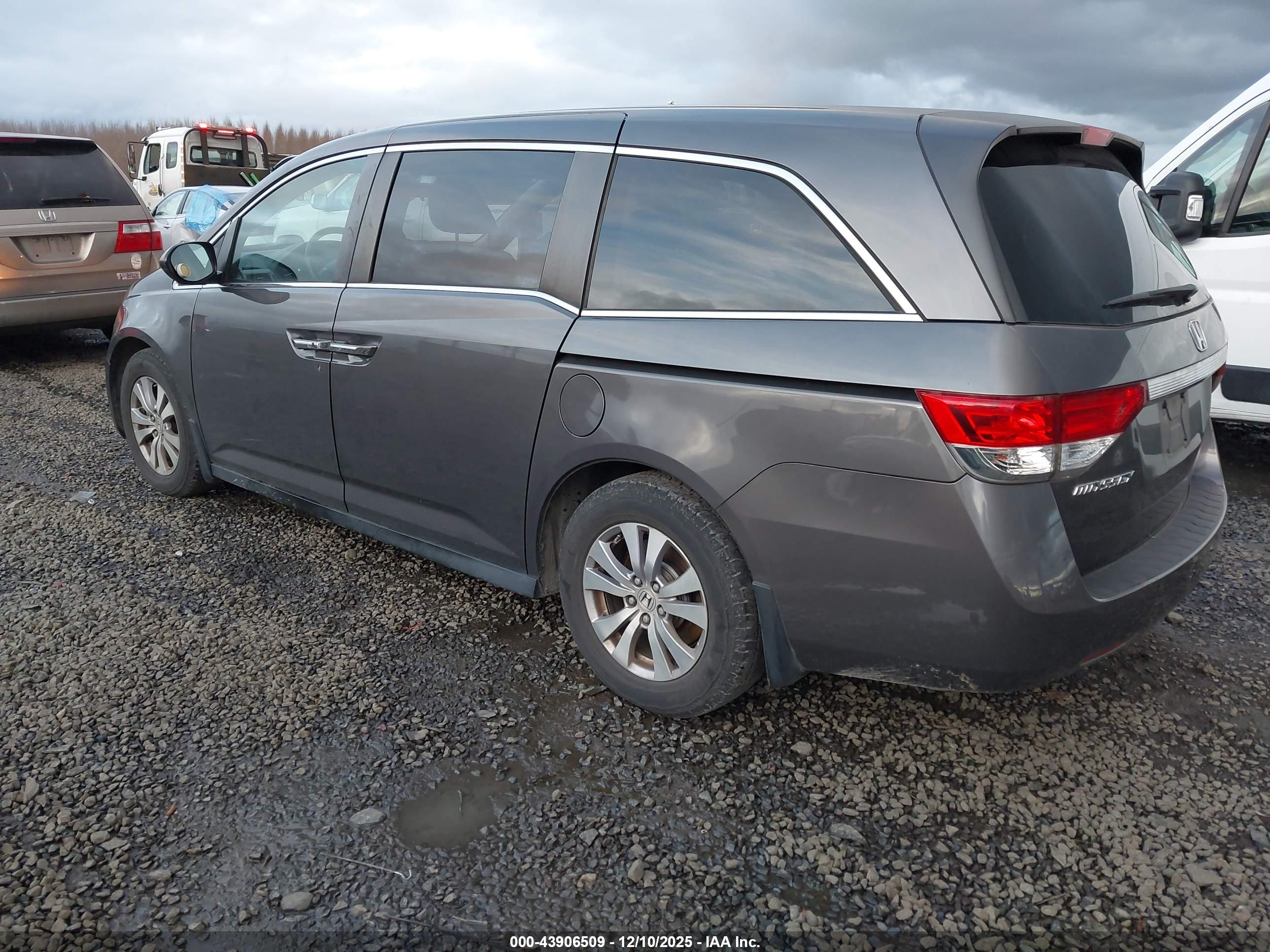HONDA ODYSSEY image 3