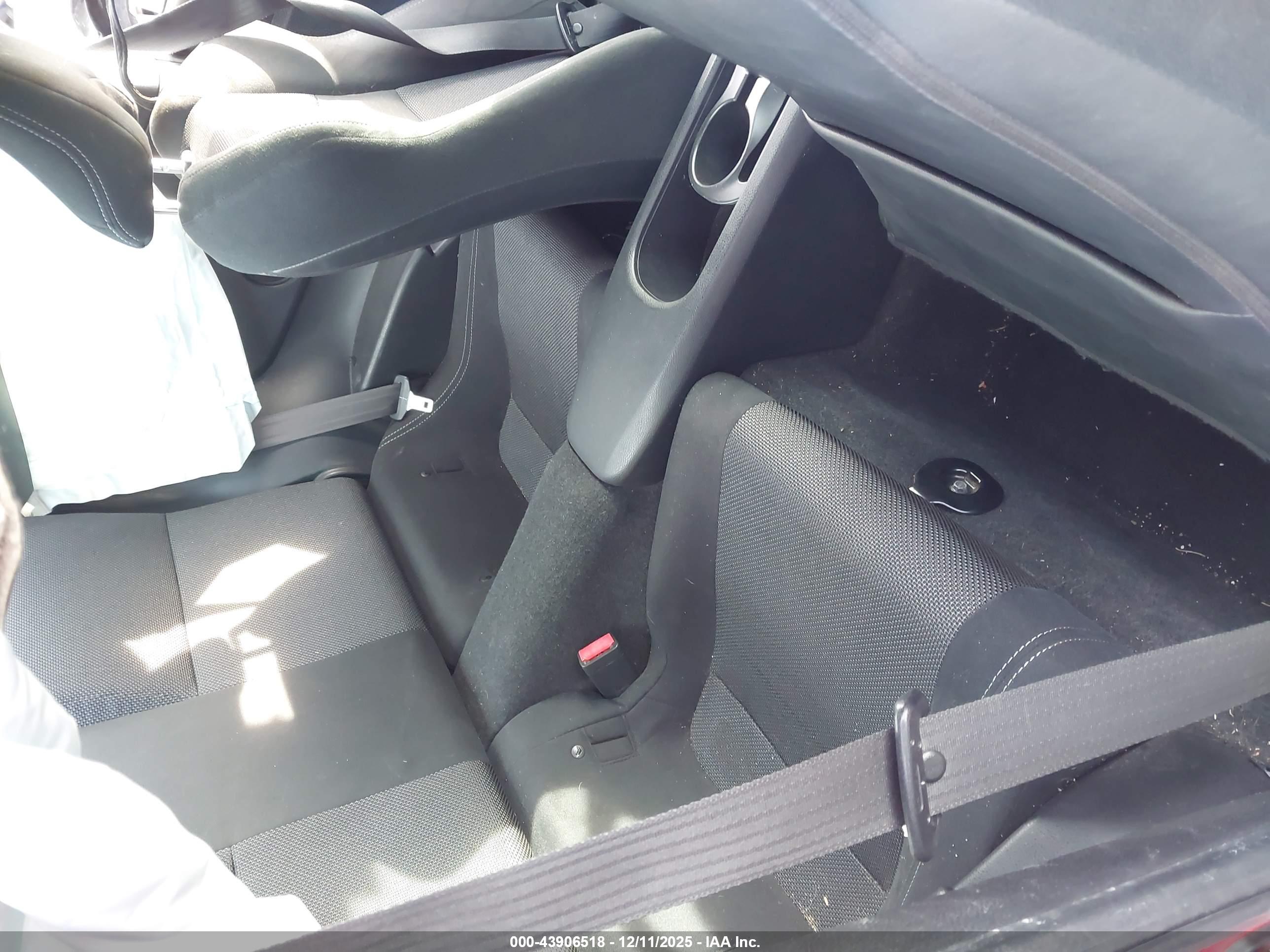 TOYOTA 86 image 8