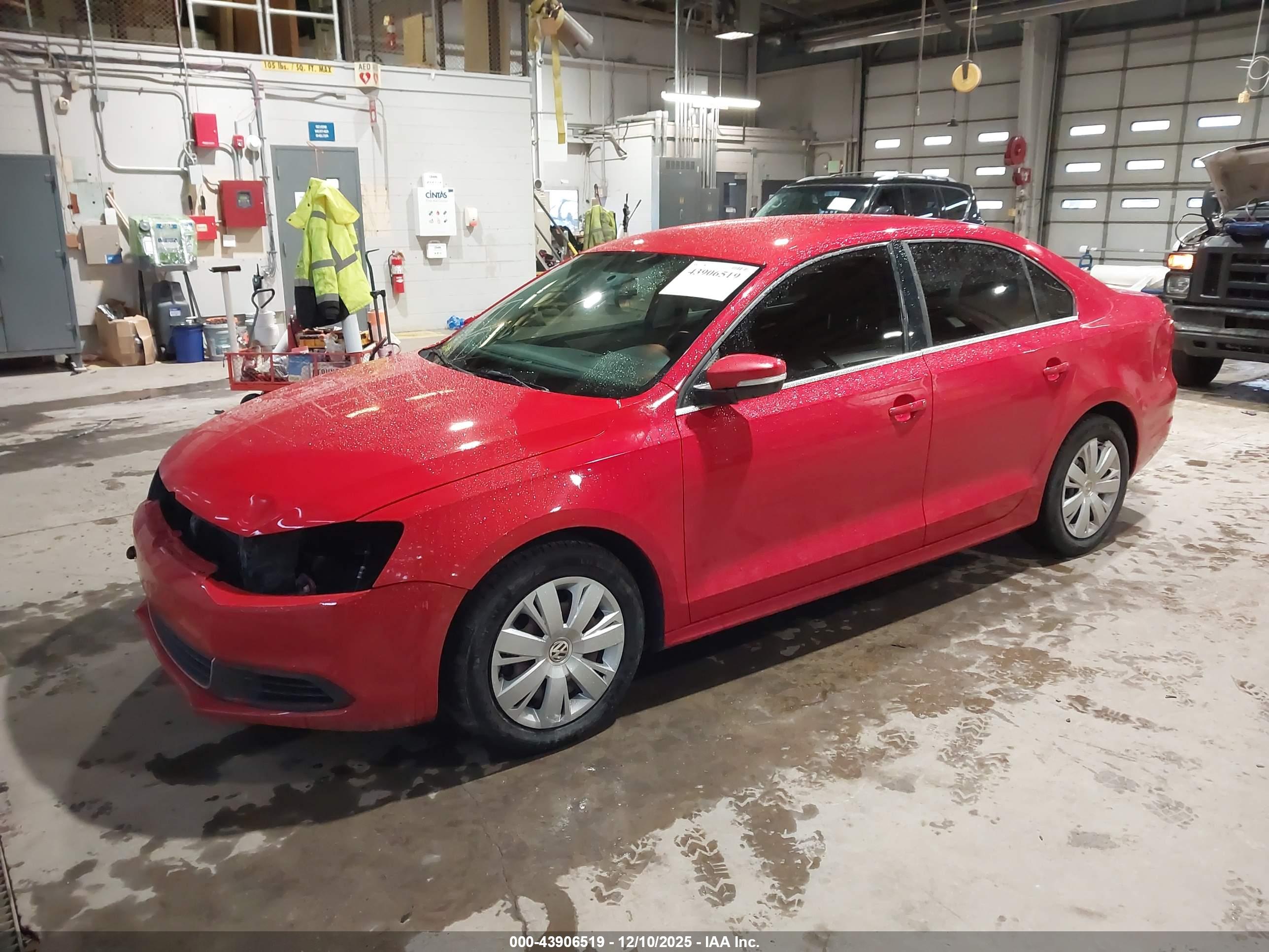 VOLKSWAGEN JETTA image 2