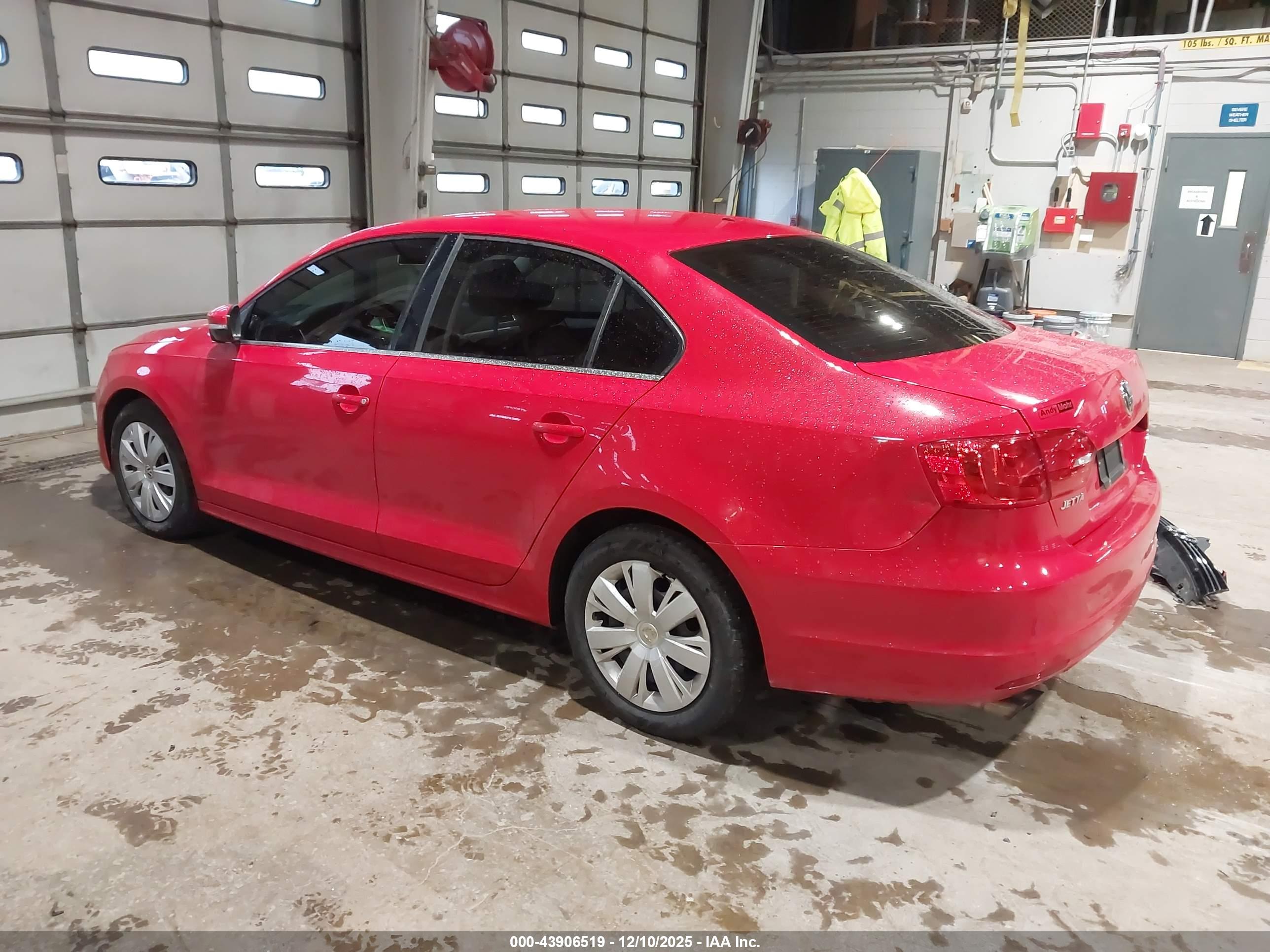 VOLKSWAGEN JETTA image 3