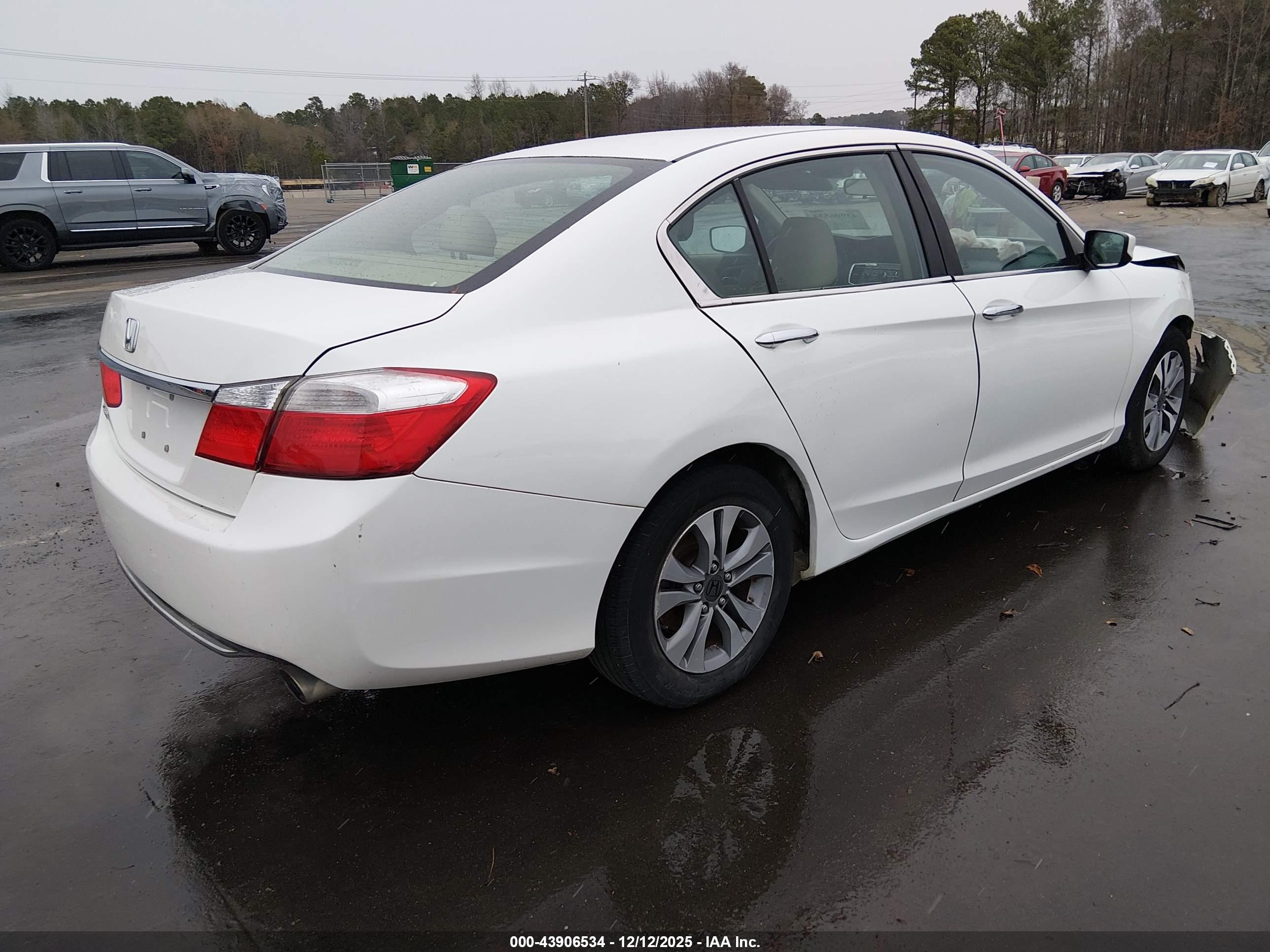 HONDA ACCORD image 4