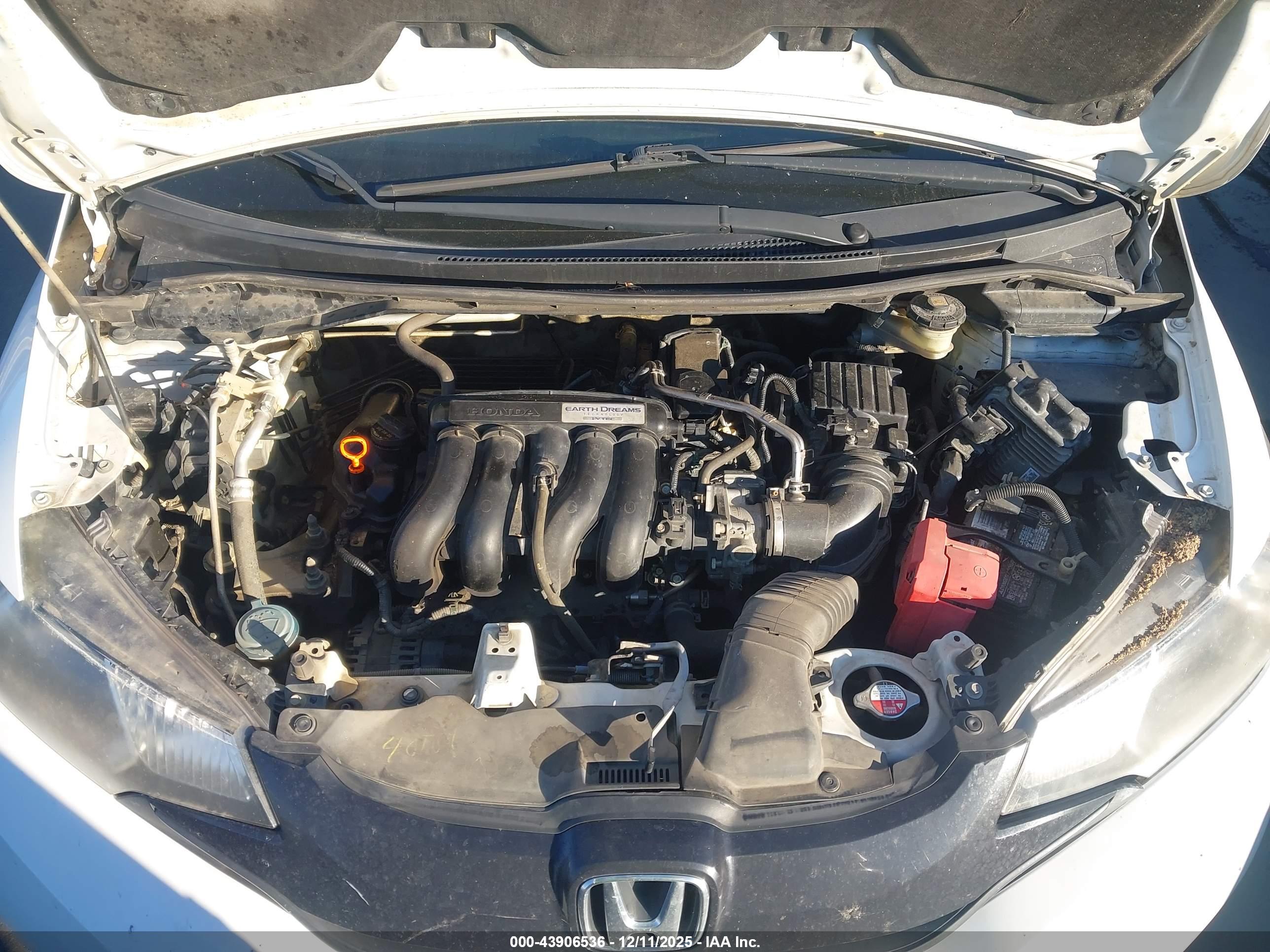 HONDA FIT image 10
