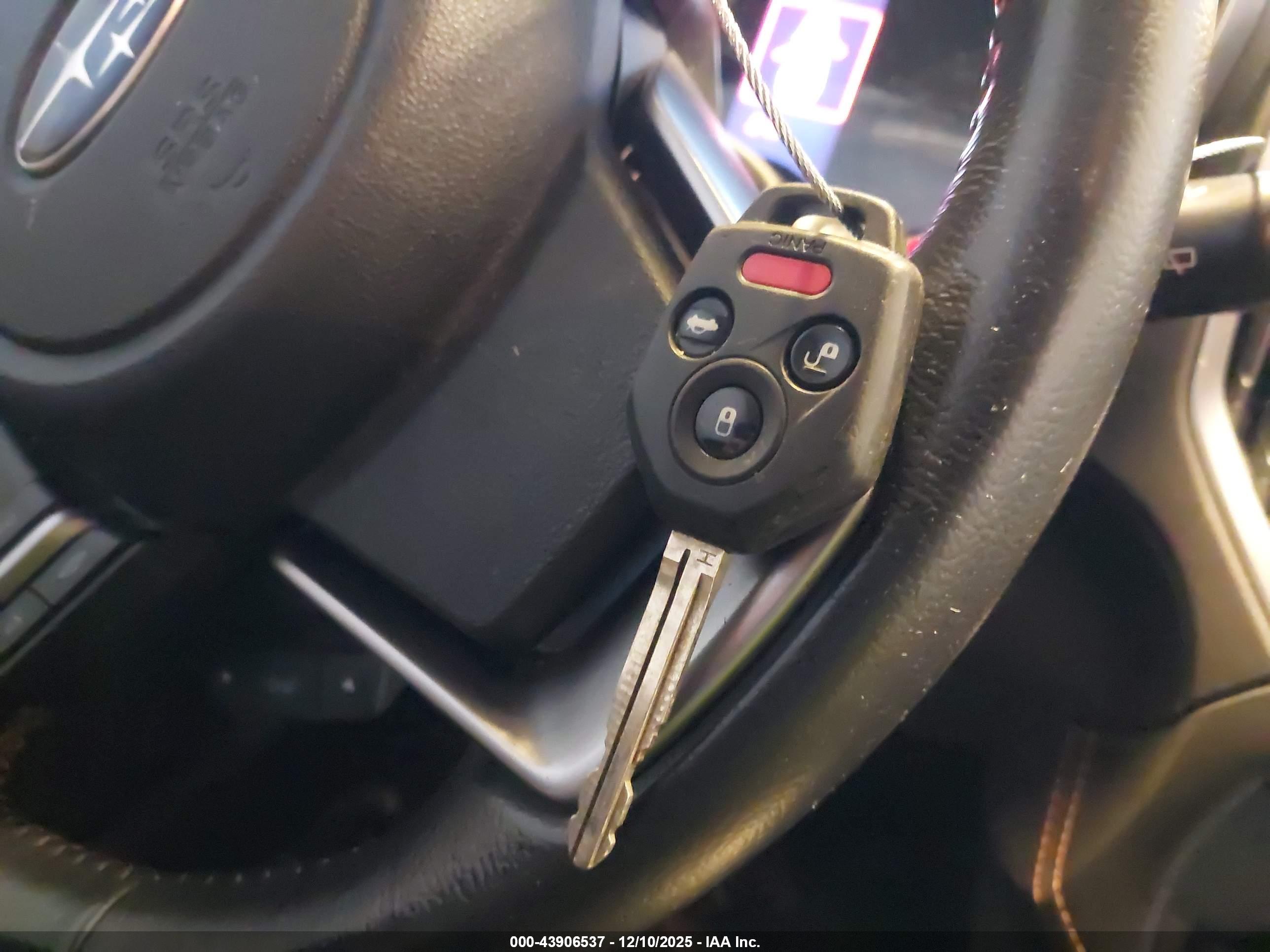 SUBARU CROSSTREK image 11