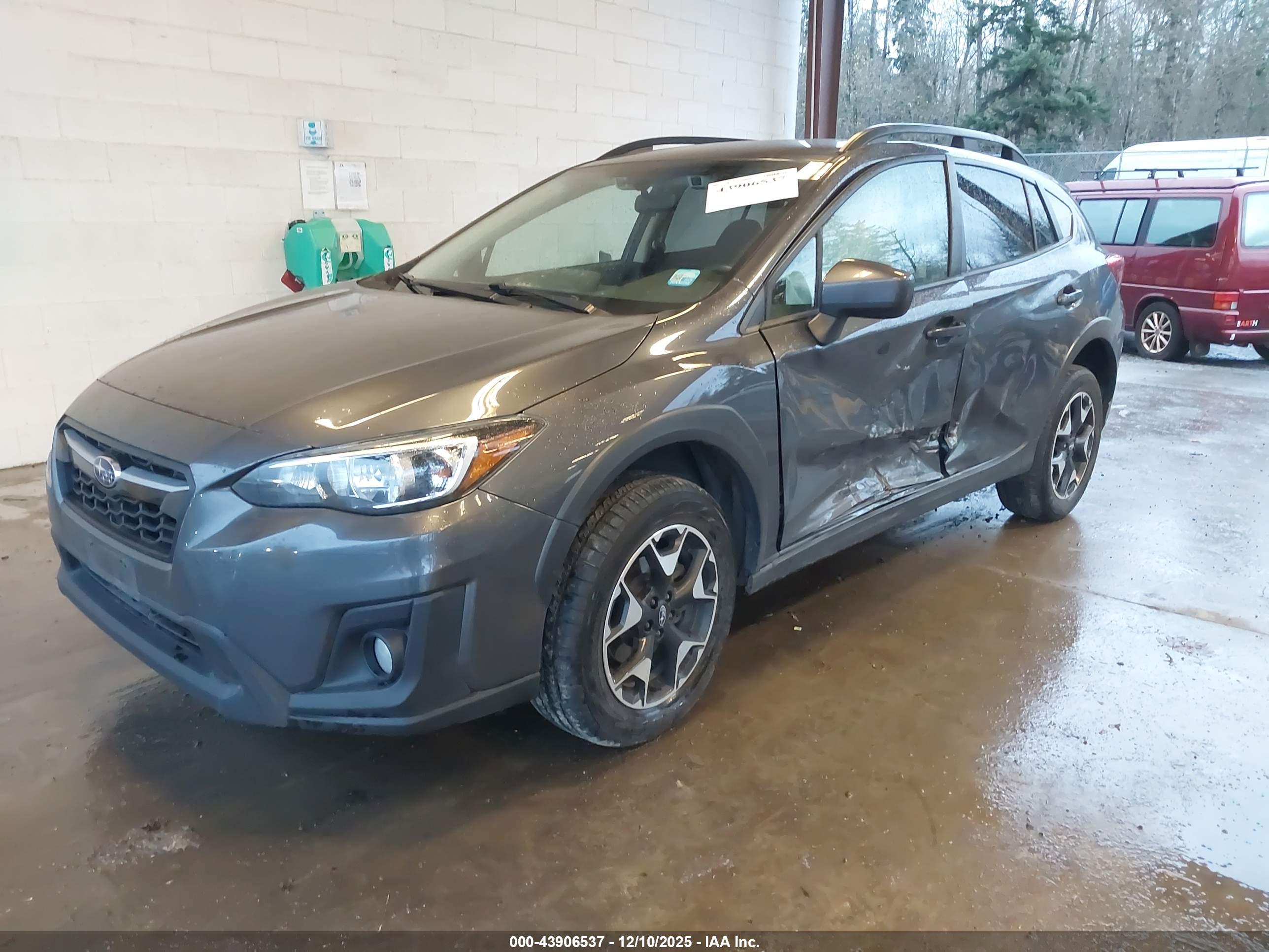 SUBARU CROSSTREK image 2