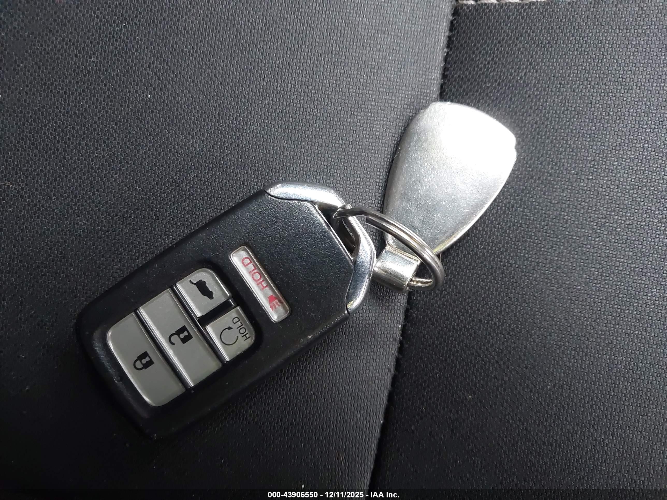 HONDA CIVIC image 11