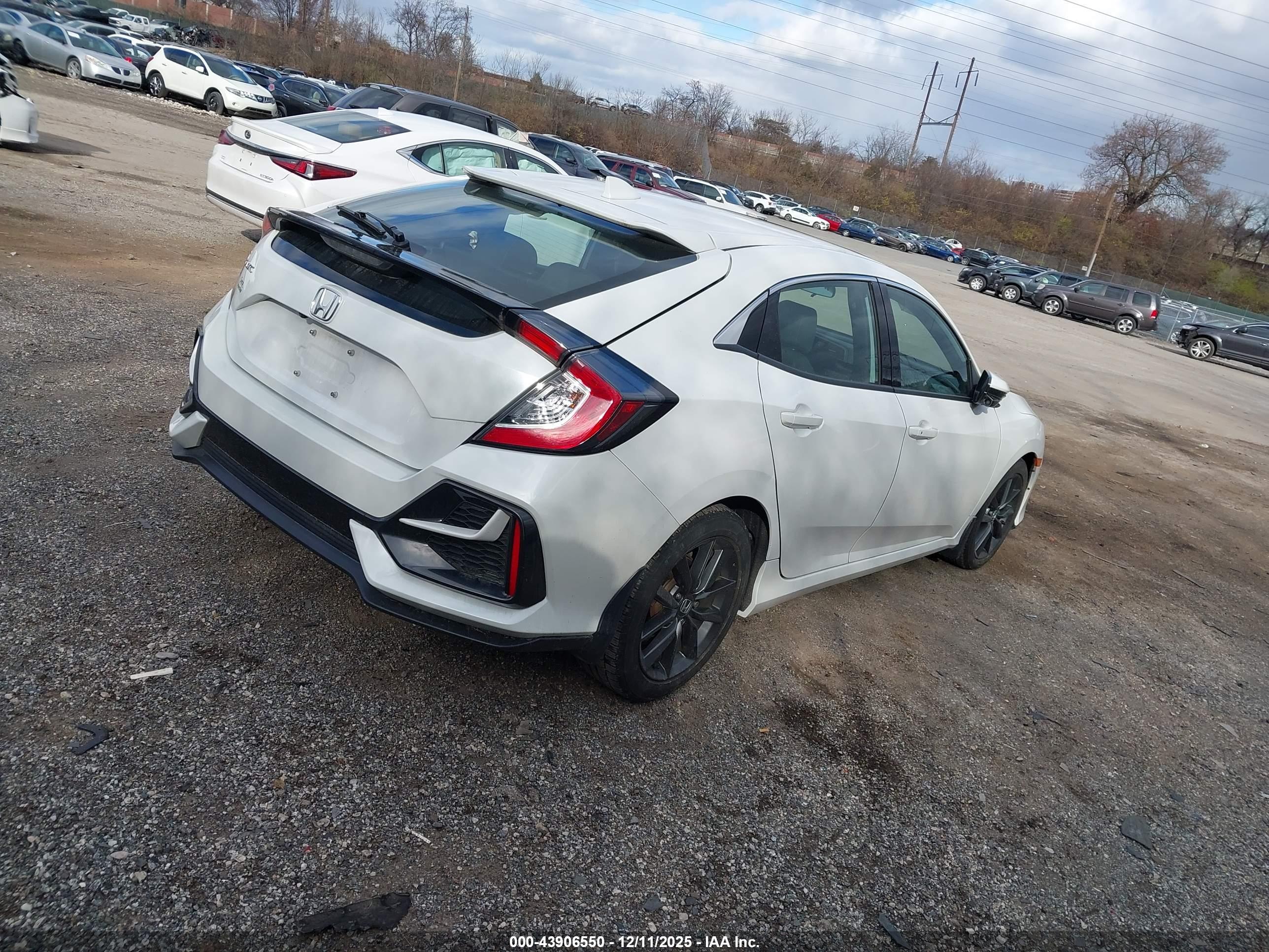 HONDA CIVIC image 4