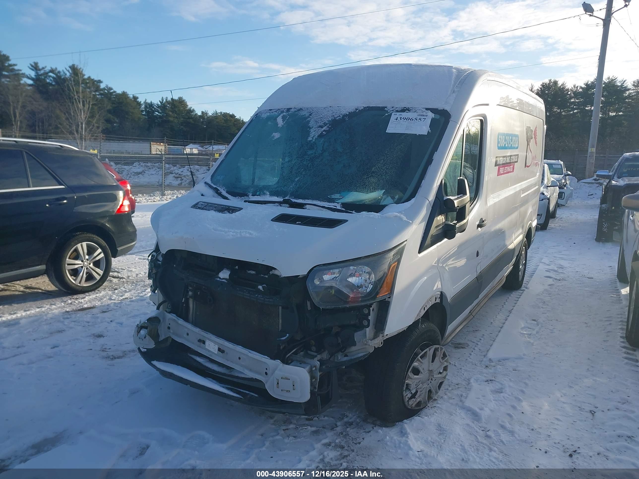FORD TRANSIT-250 image 2