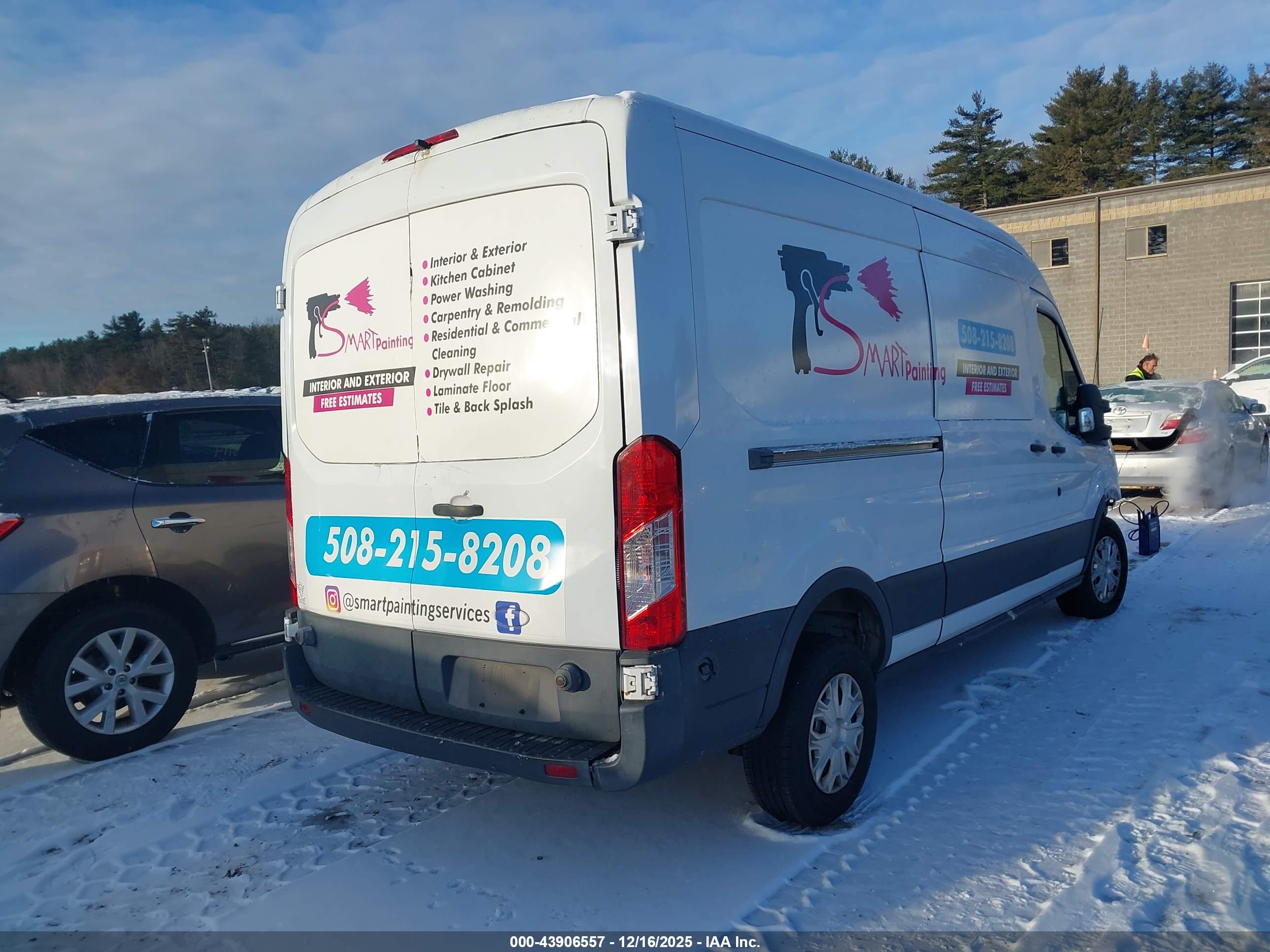FORD TRANSIT-250 image 4