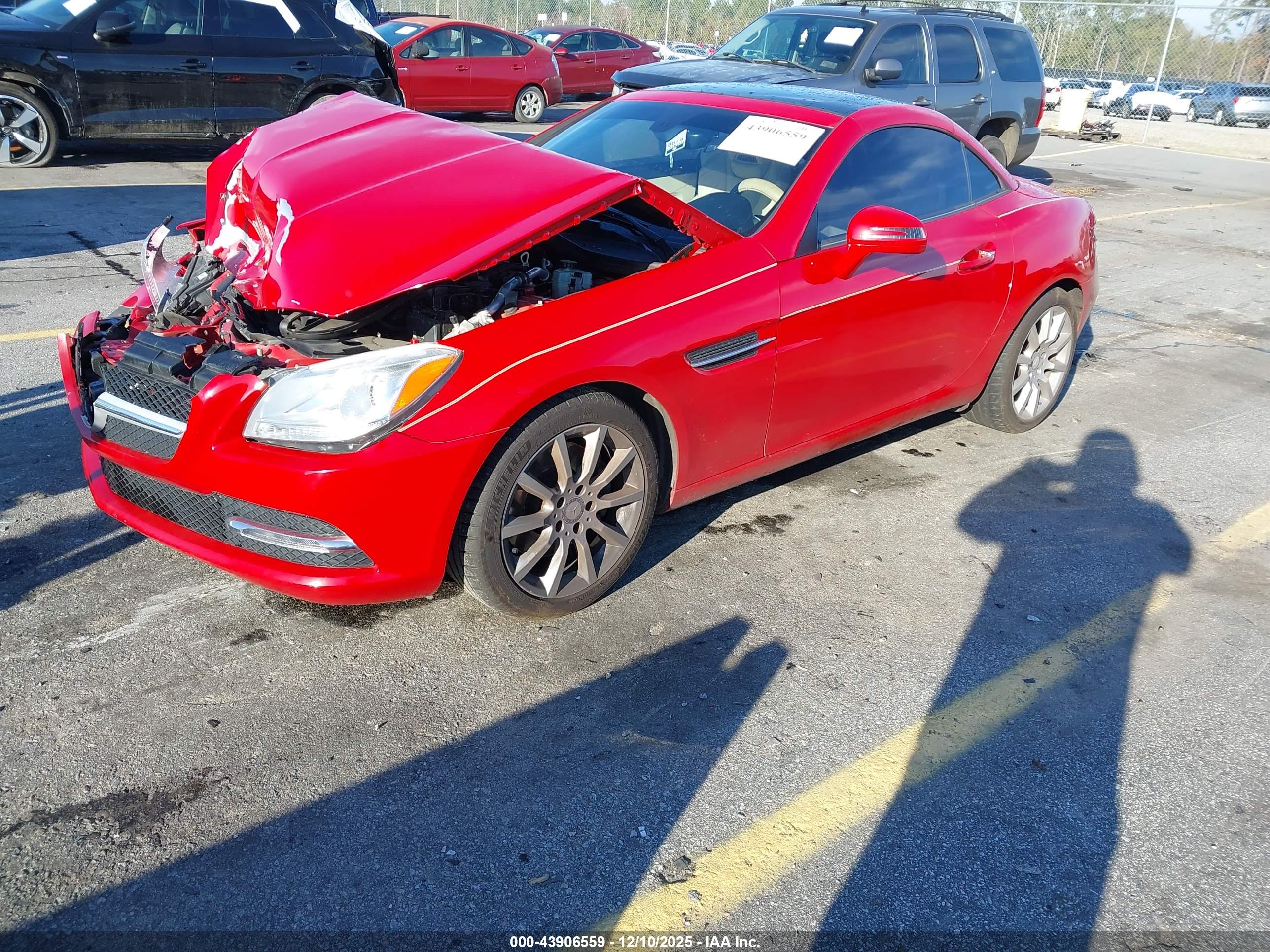 MERCEDES-BENZ SLK image 2