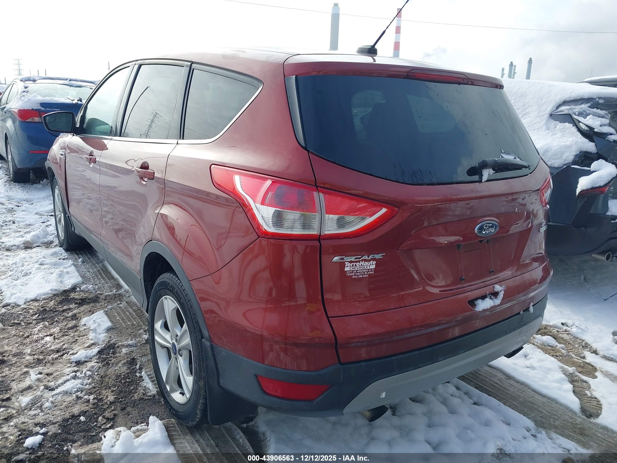 FORD ESCAPE image 3
