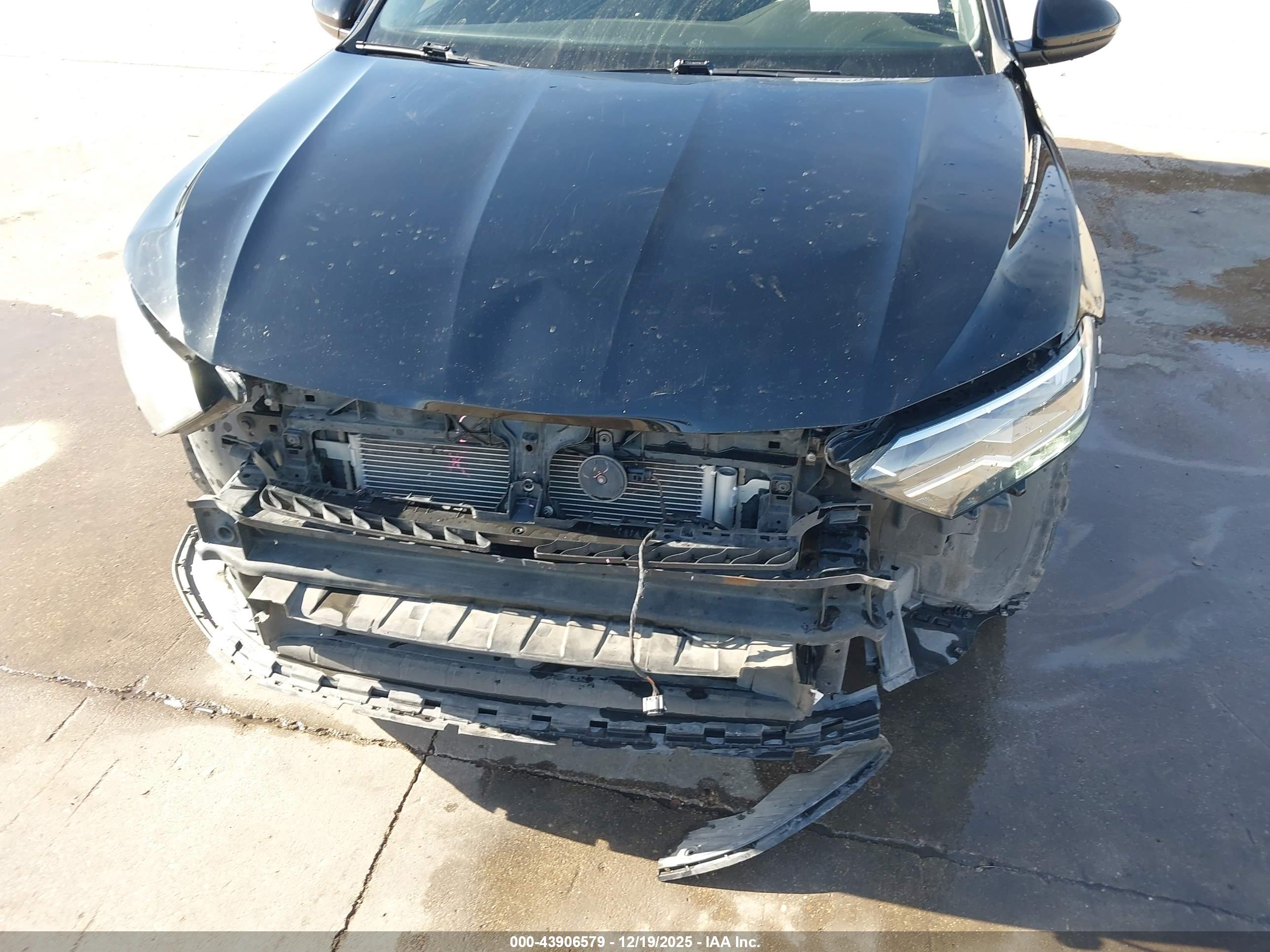 VOLKSWAGEN JETTA image 6