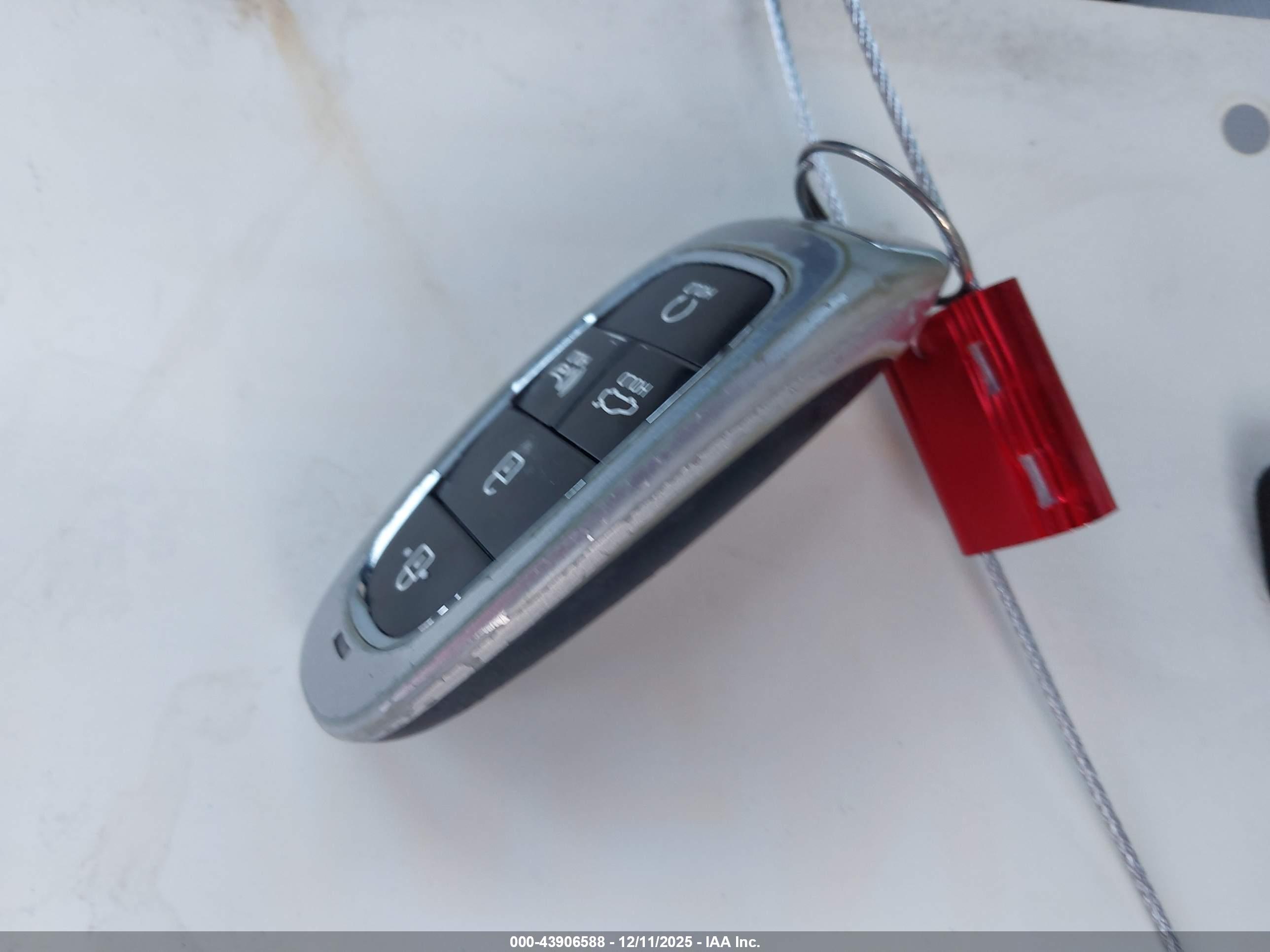 HYUNDAI SONATA image 11