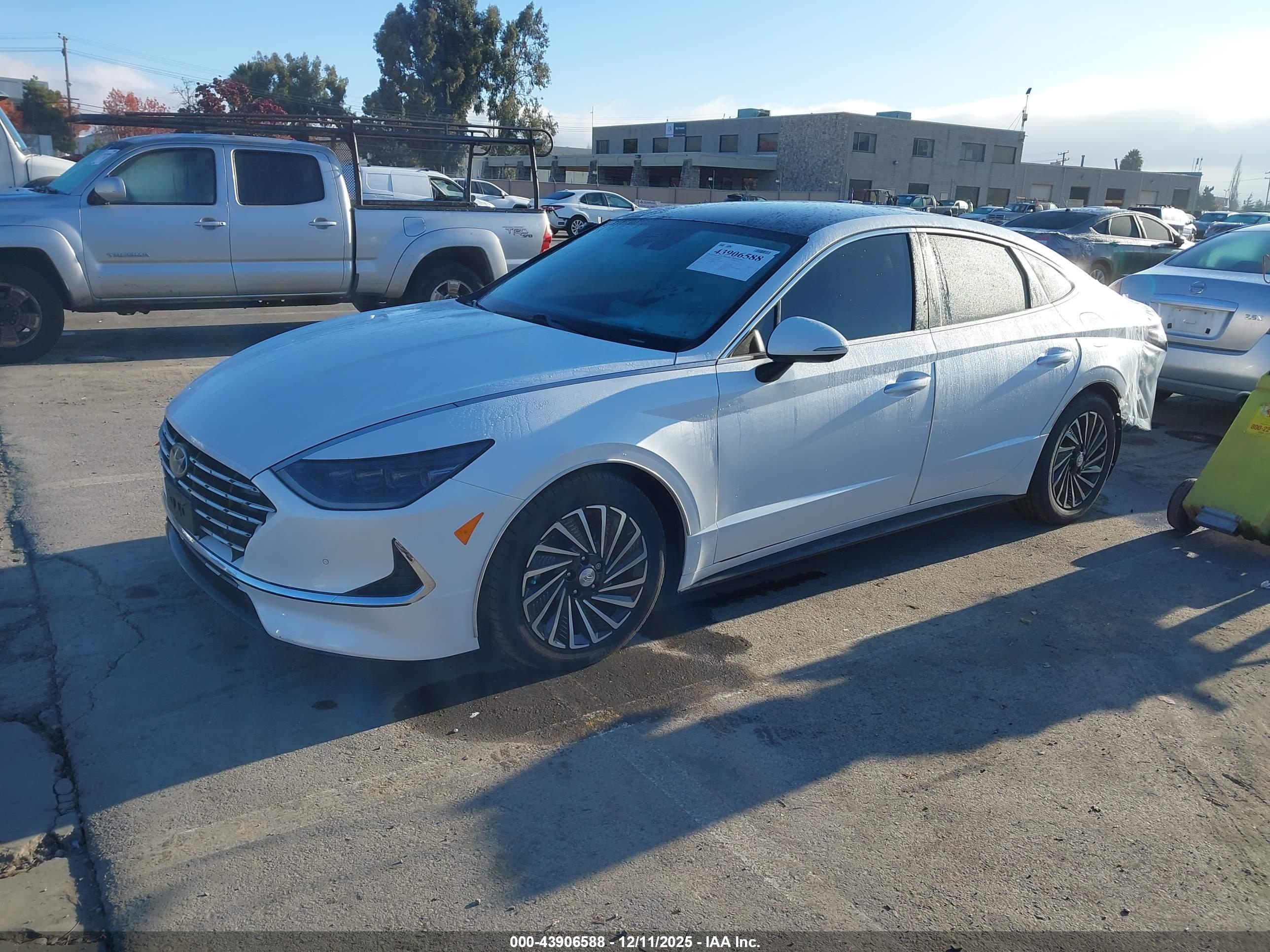 HYUNDAI SONATA image 2
