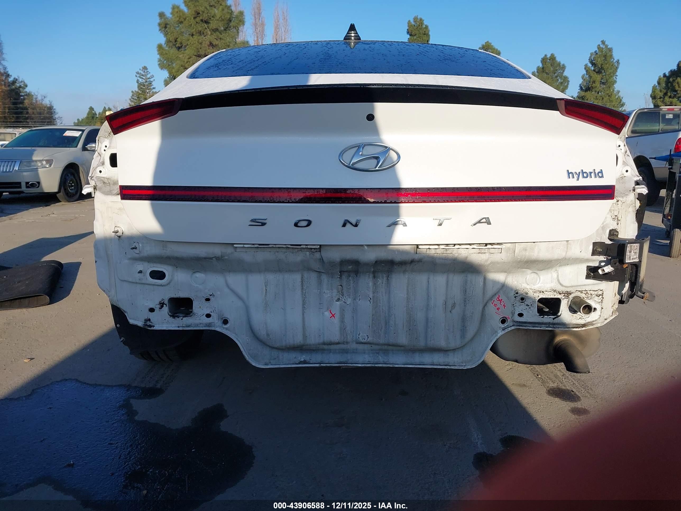 HYUNDAI SONATA image 6