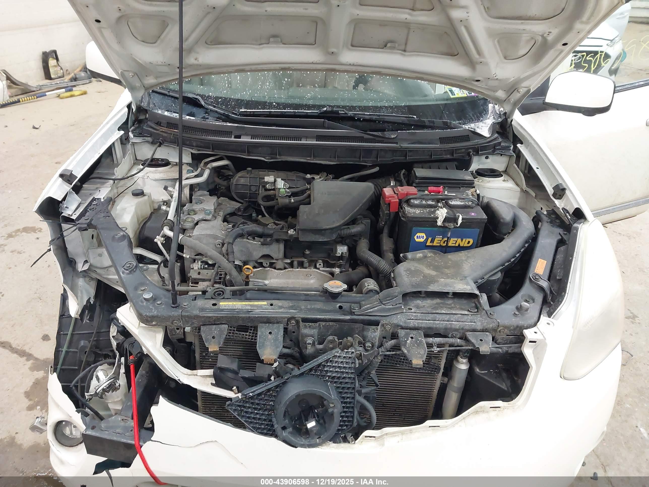 NISSAN ROGUE image 10