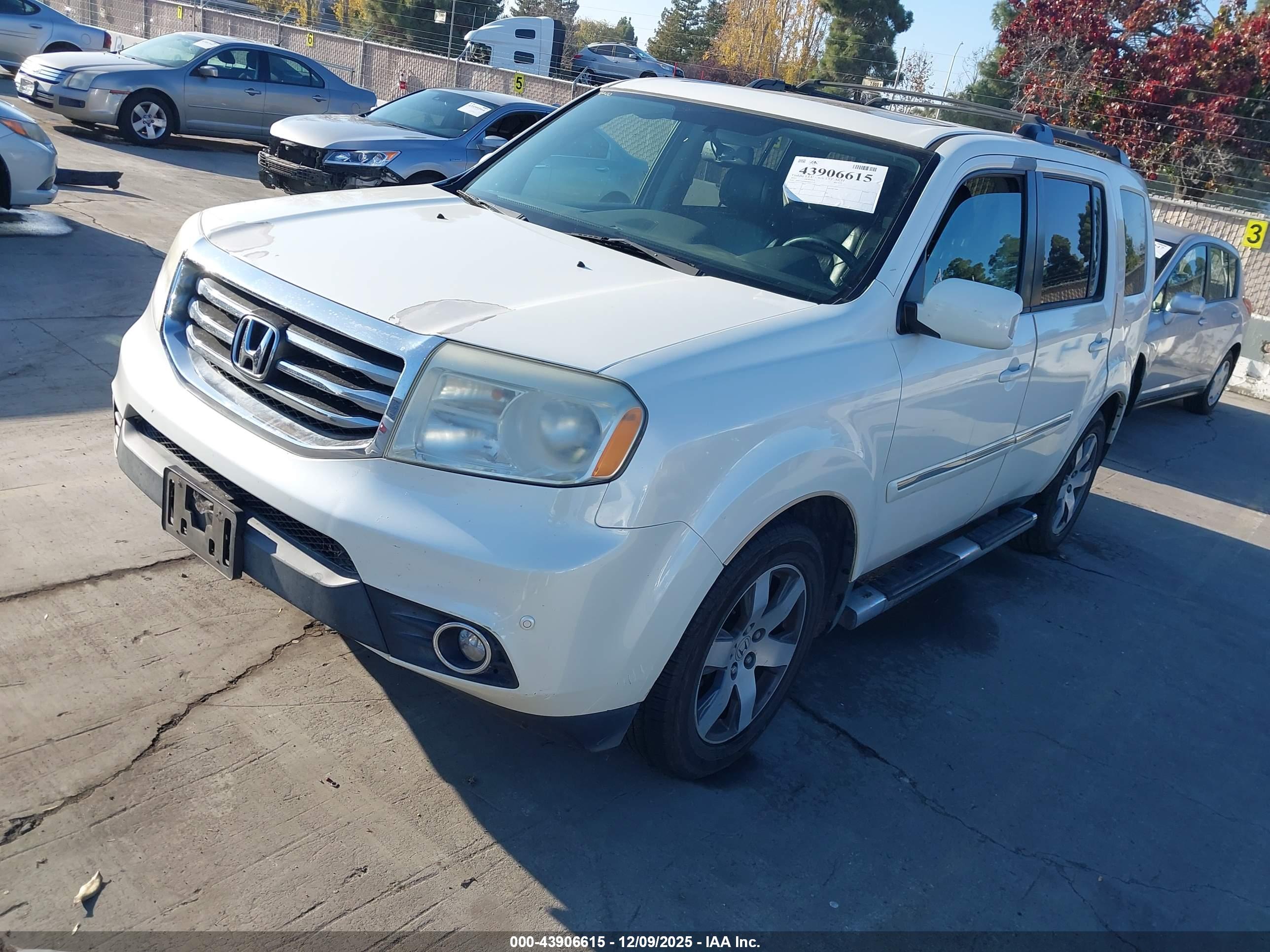 HONDA PILOT image 2
