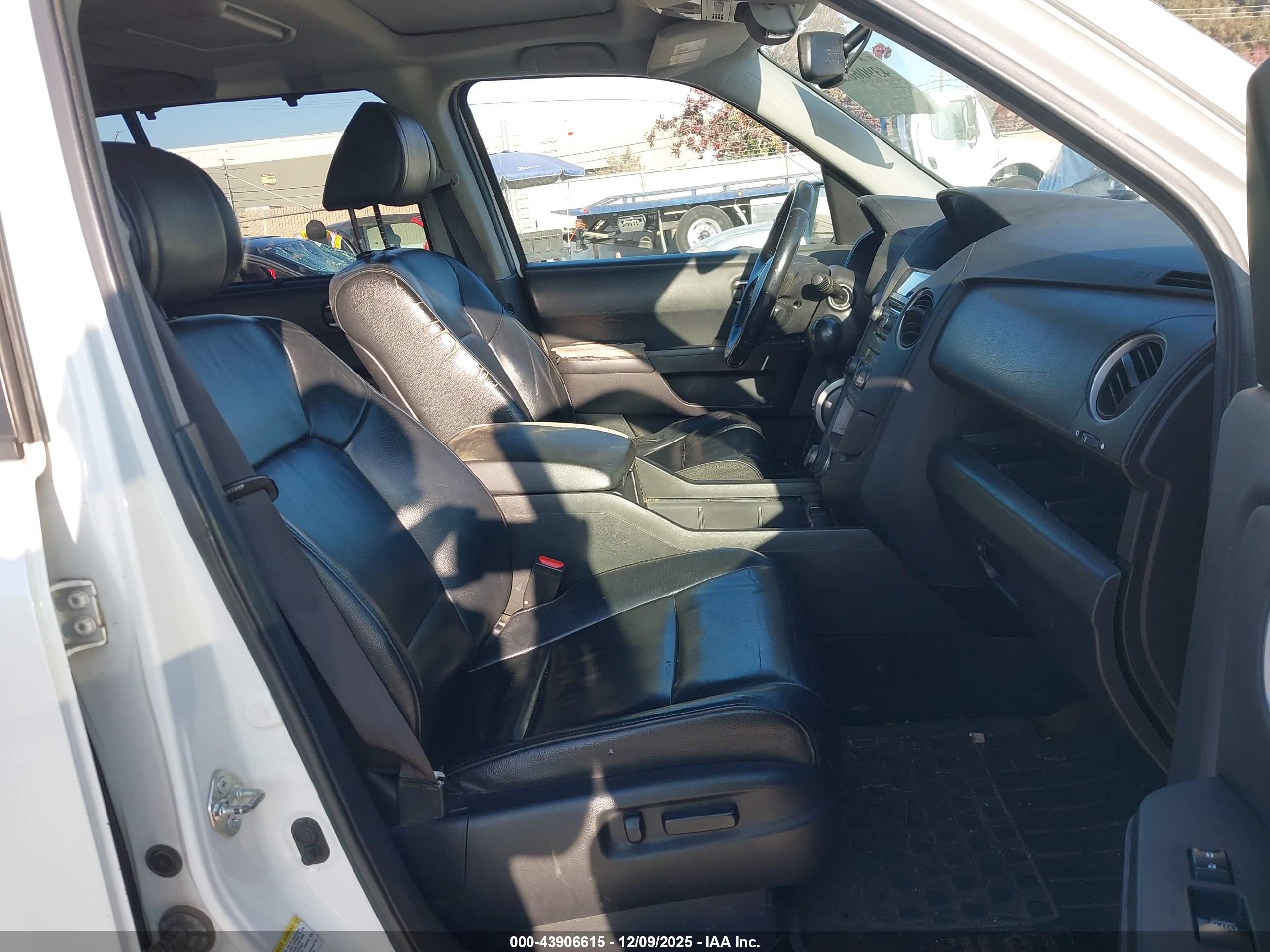 HONDA PILOT image 5