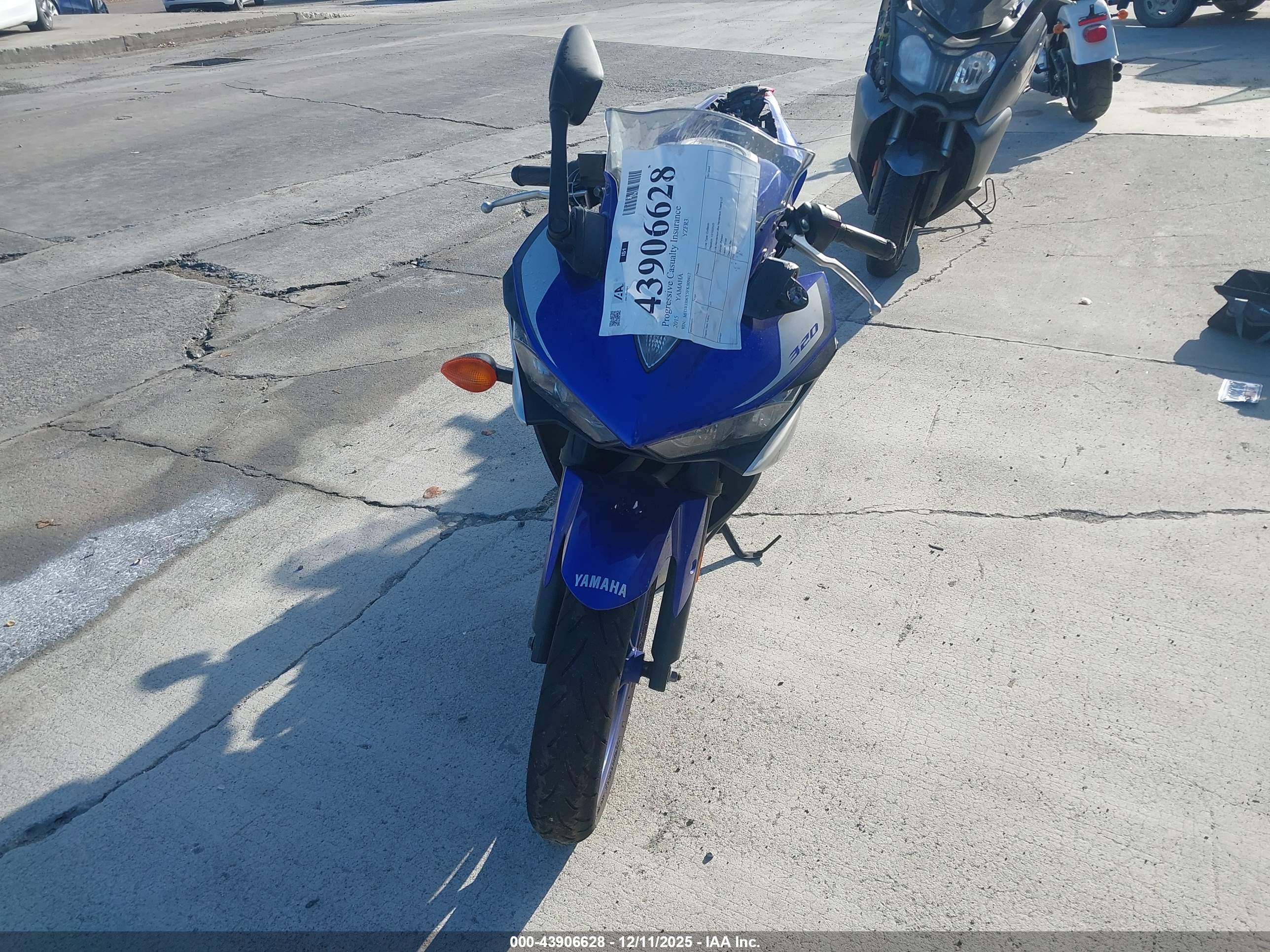 YAMAHA YZFR3 image 5
