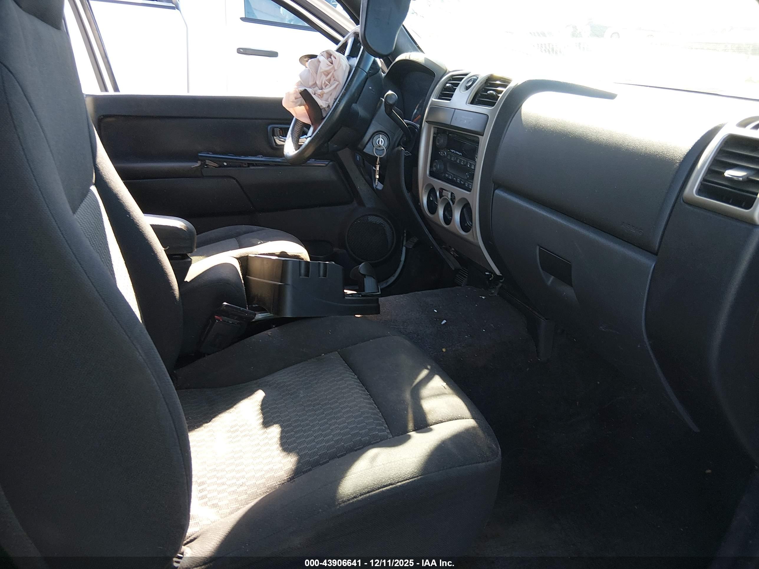GMC CANYON image 5