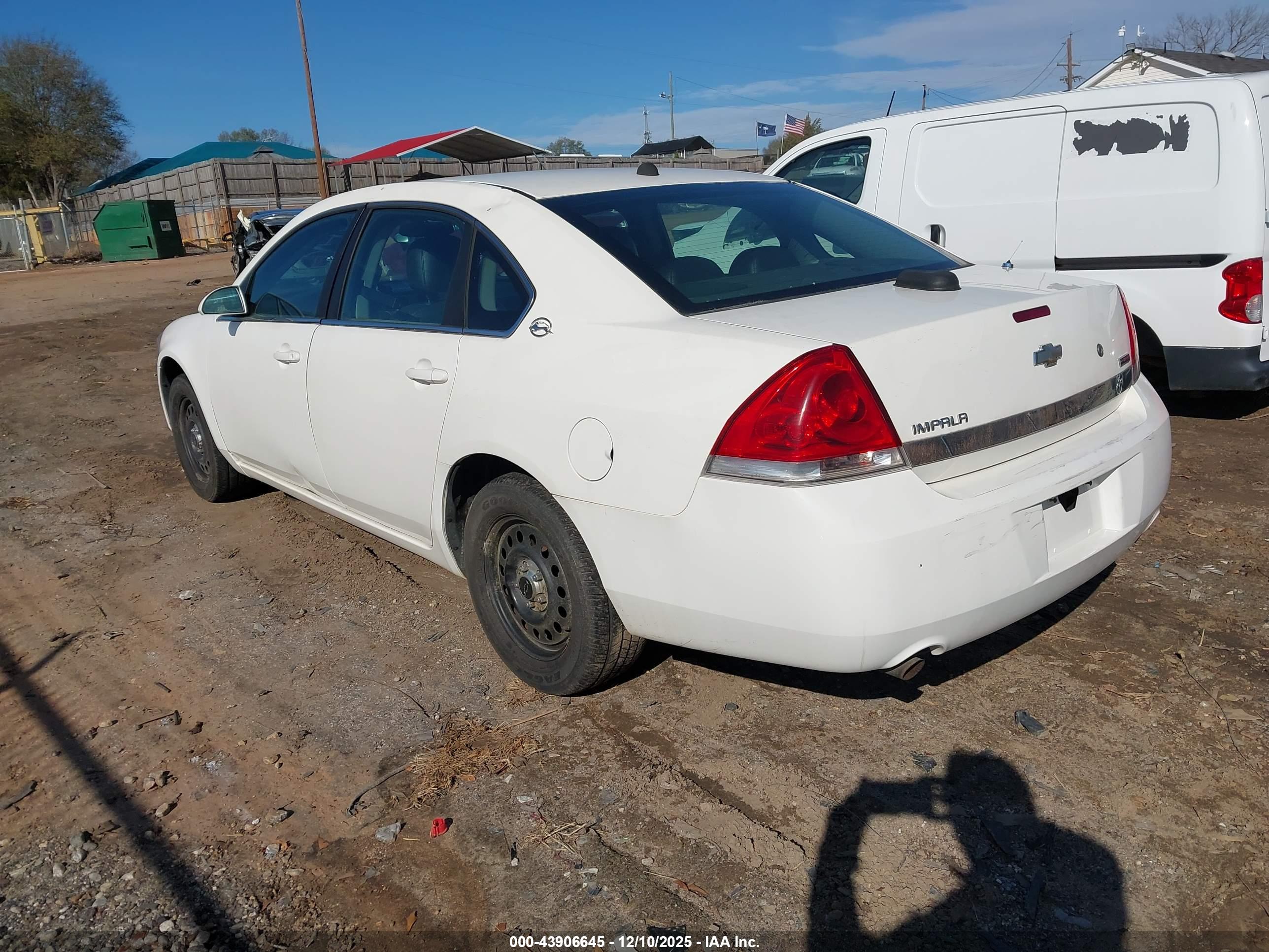 CHEVROLET IMPALA image 3