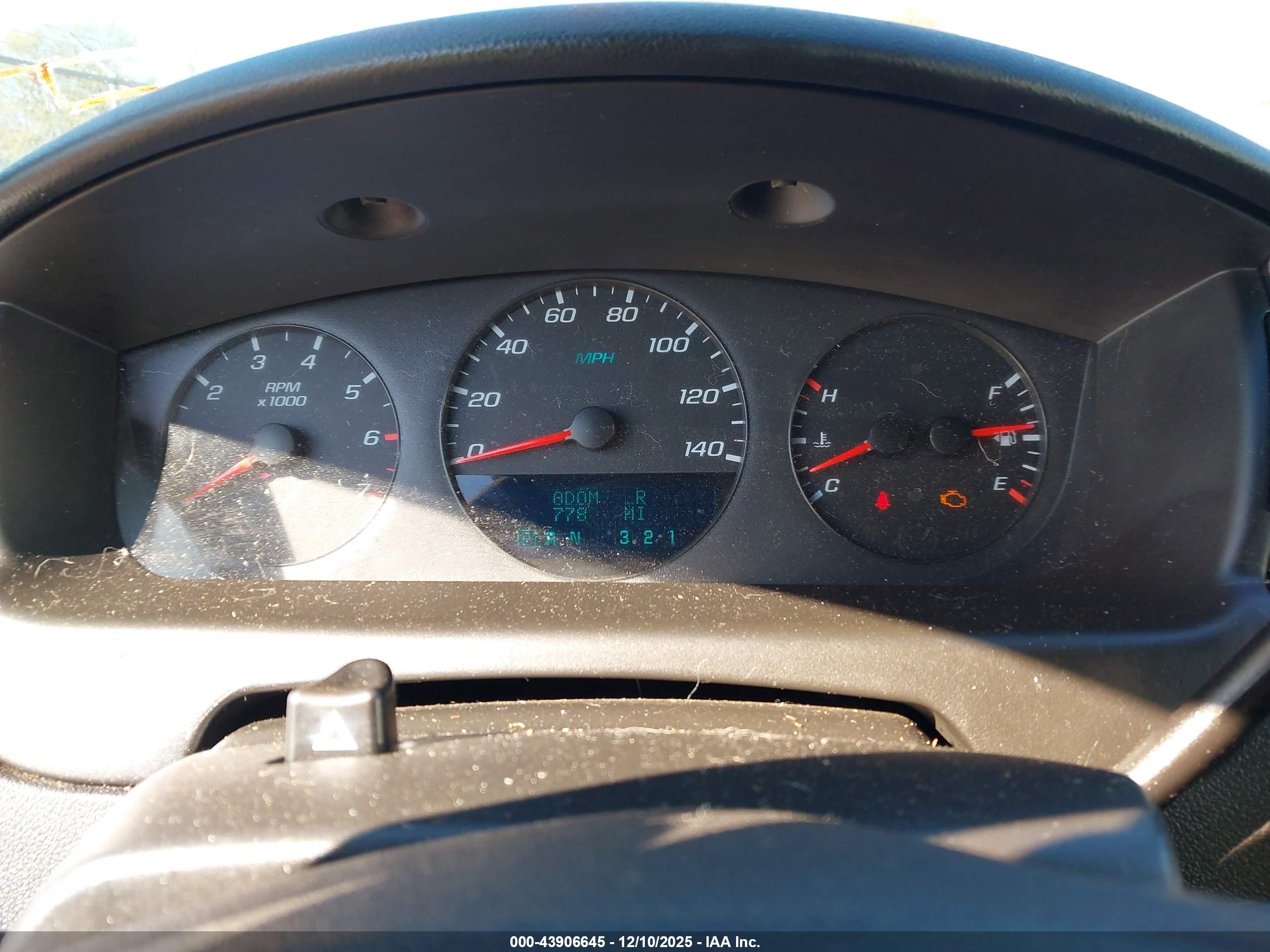 CHEVROLET IMPALA image 7