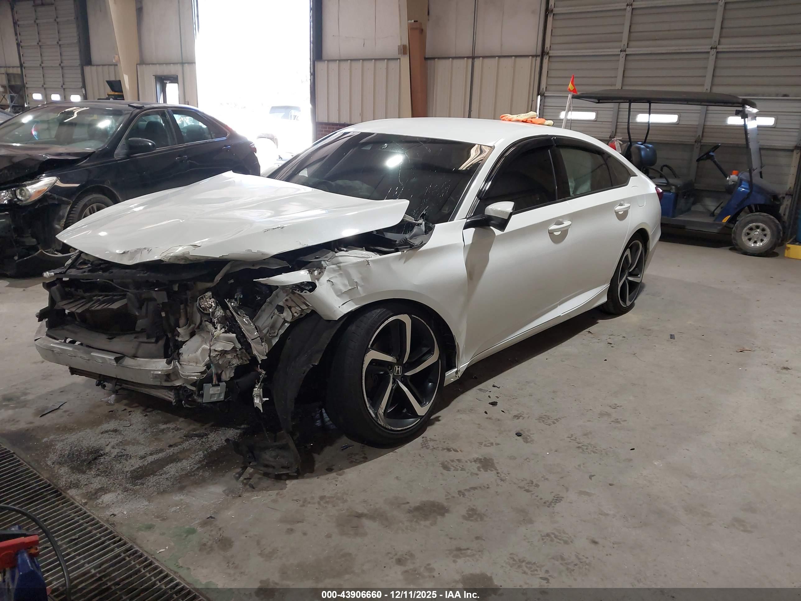 HONDA ACCORD image 2