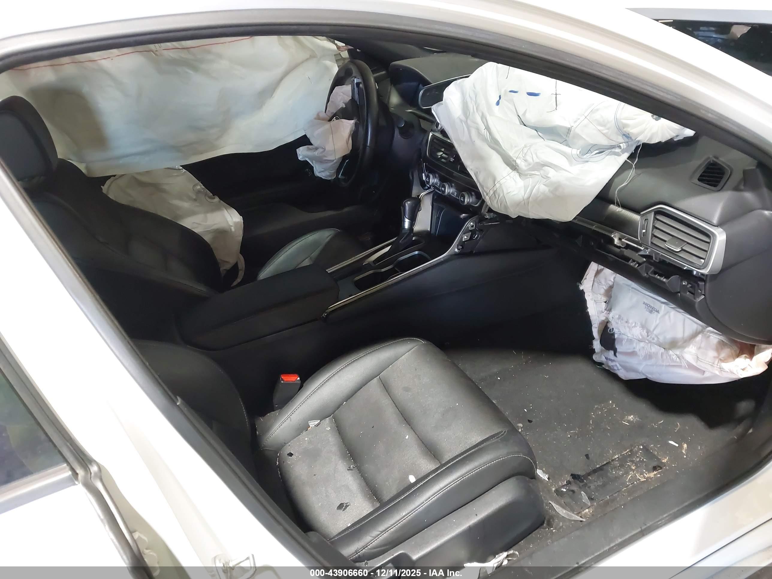 HONDA ACCORD image 5