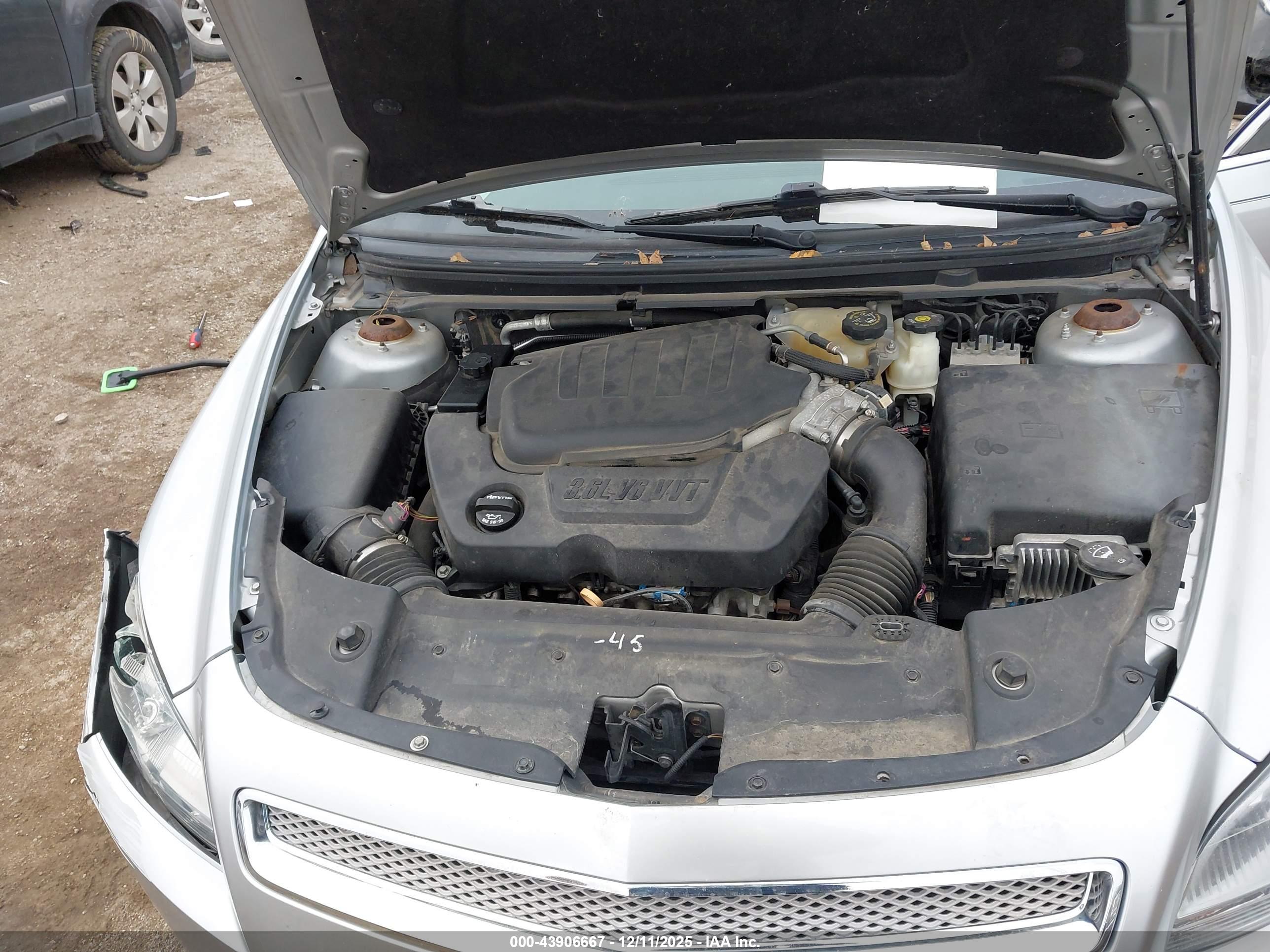 CHEVROLET MALIBU image 10