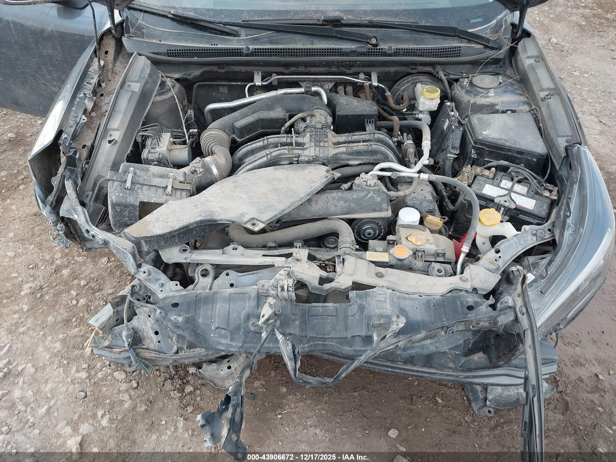 SUBARU LEGACY image 10