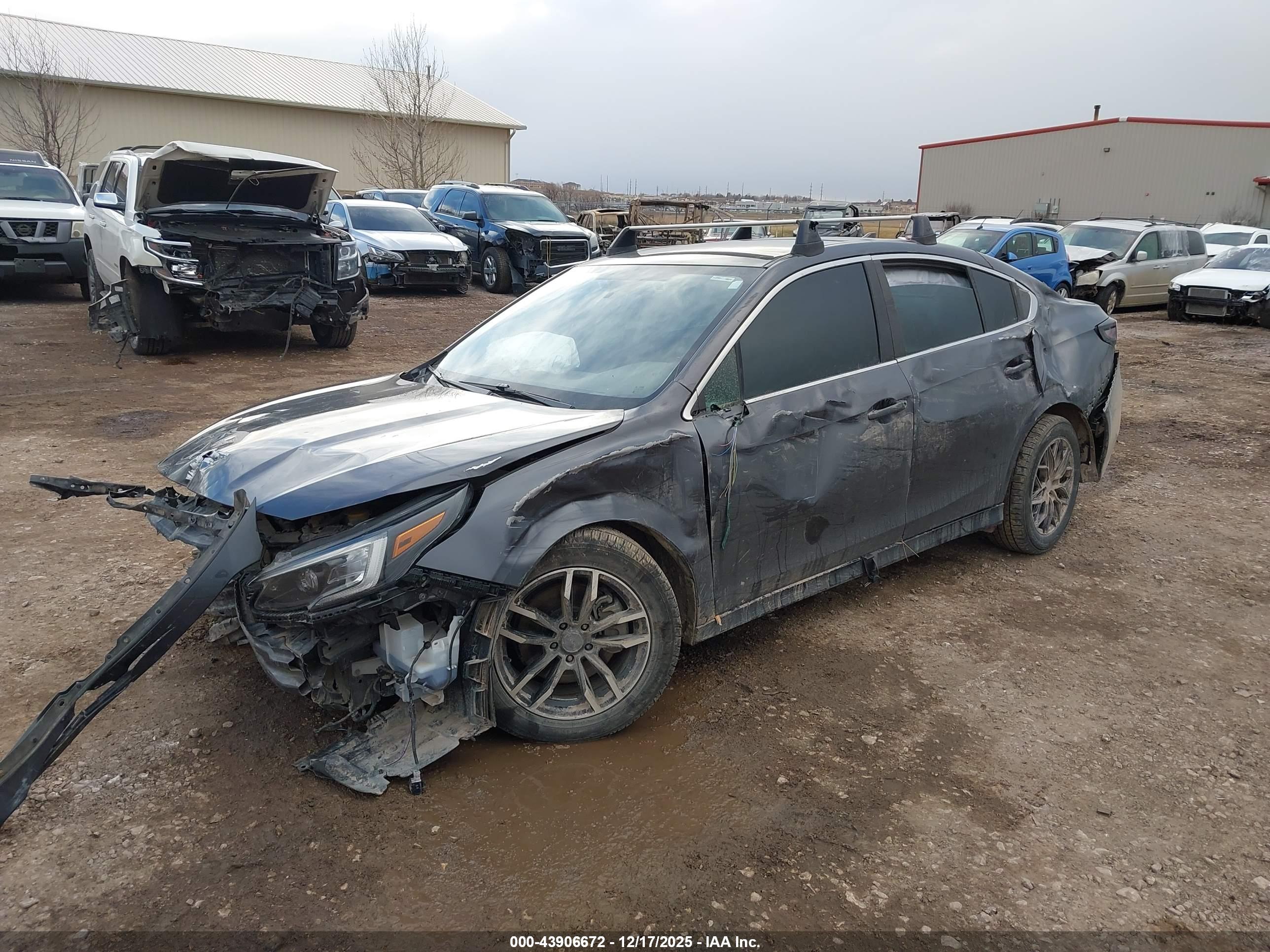 SUBARU LEGACY image 2
