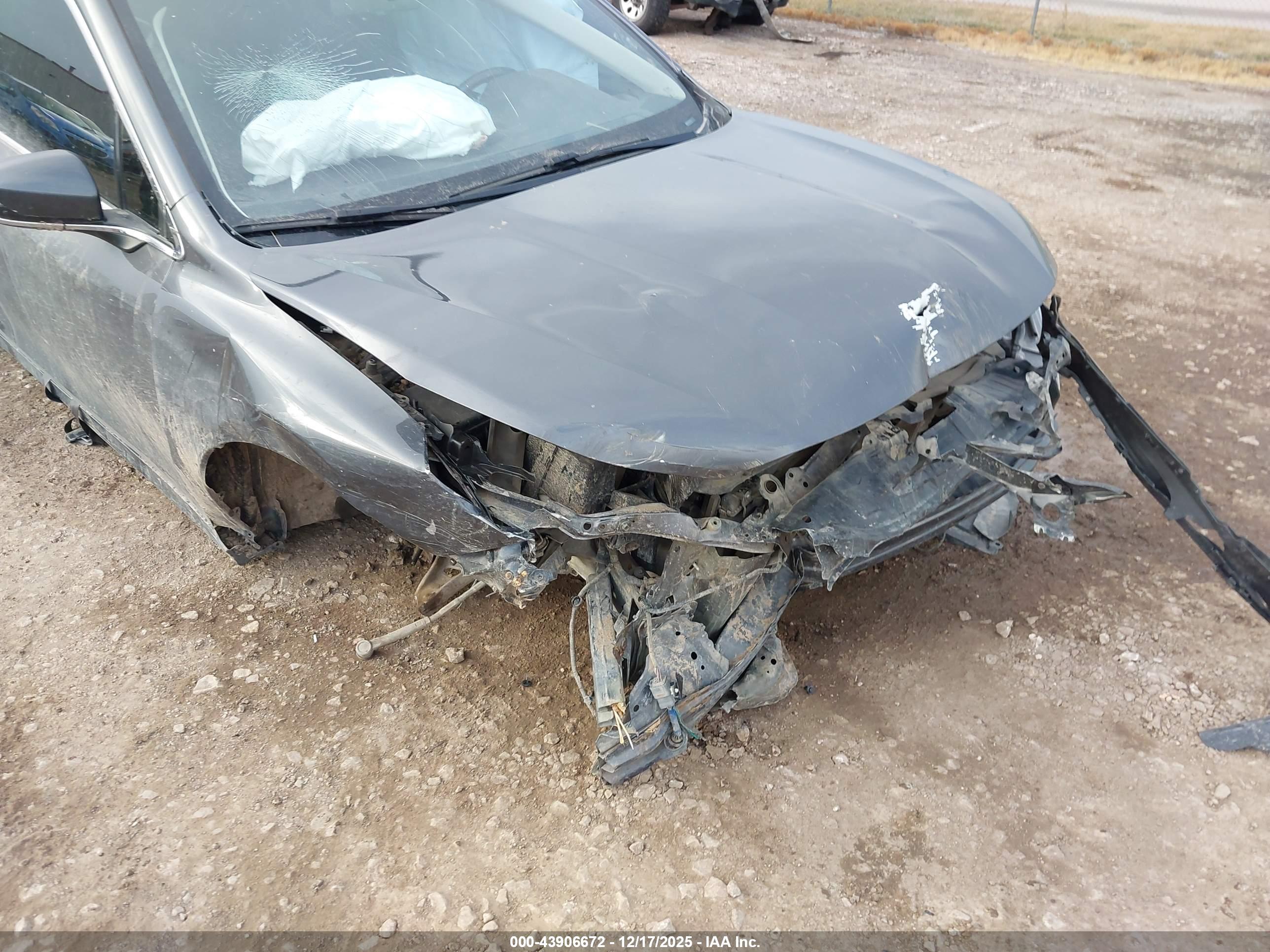 SUBARU LEGACY image 6