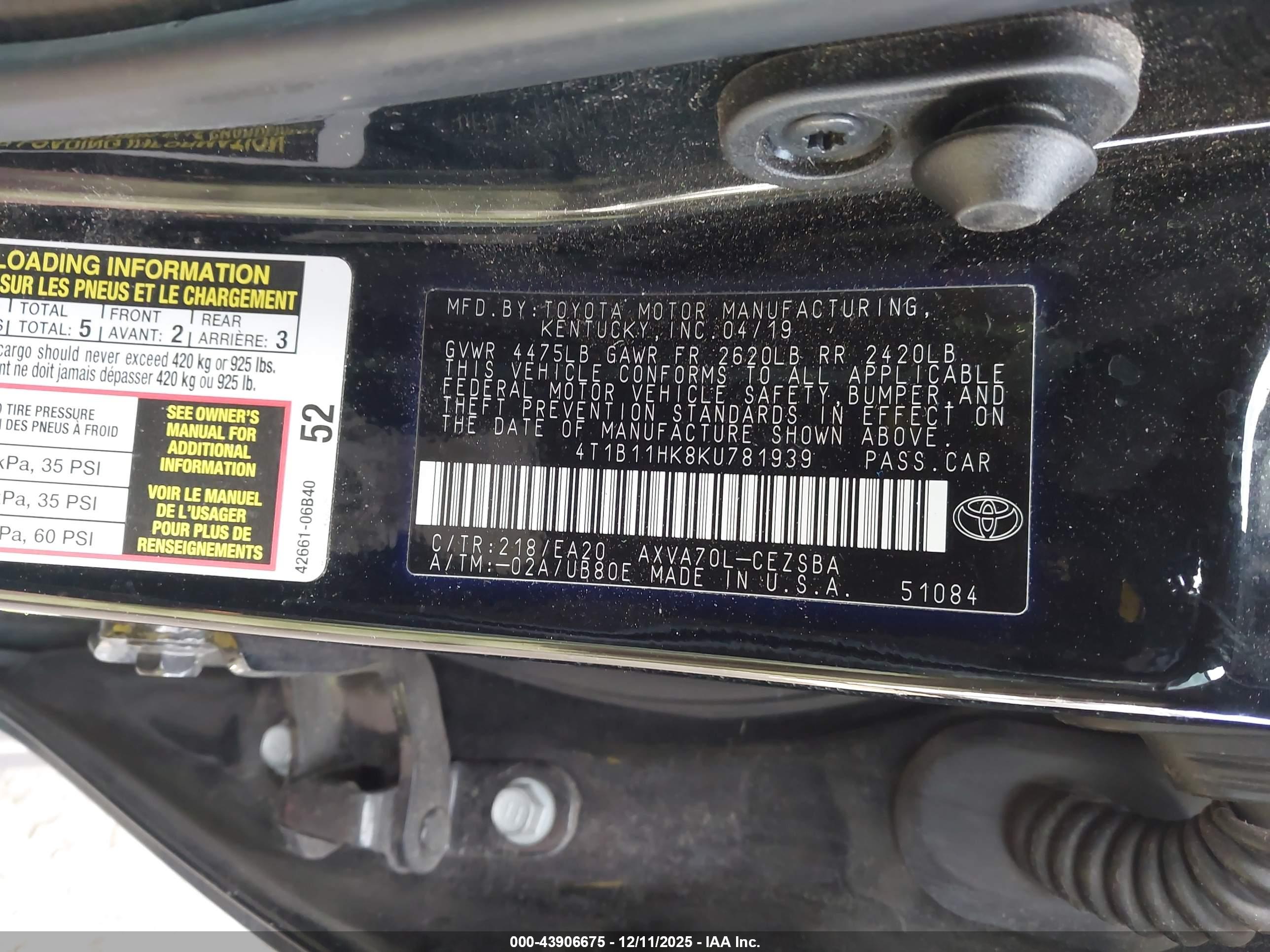 TOYOTA CAMRY image 9