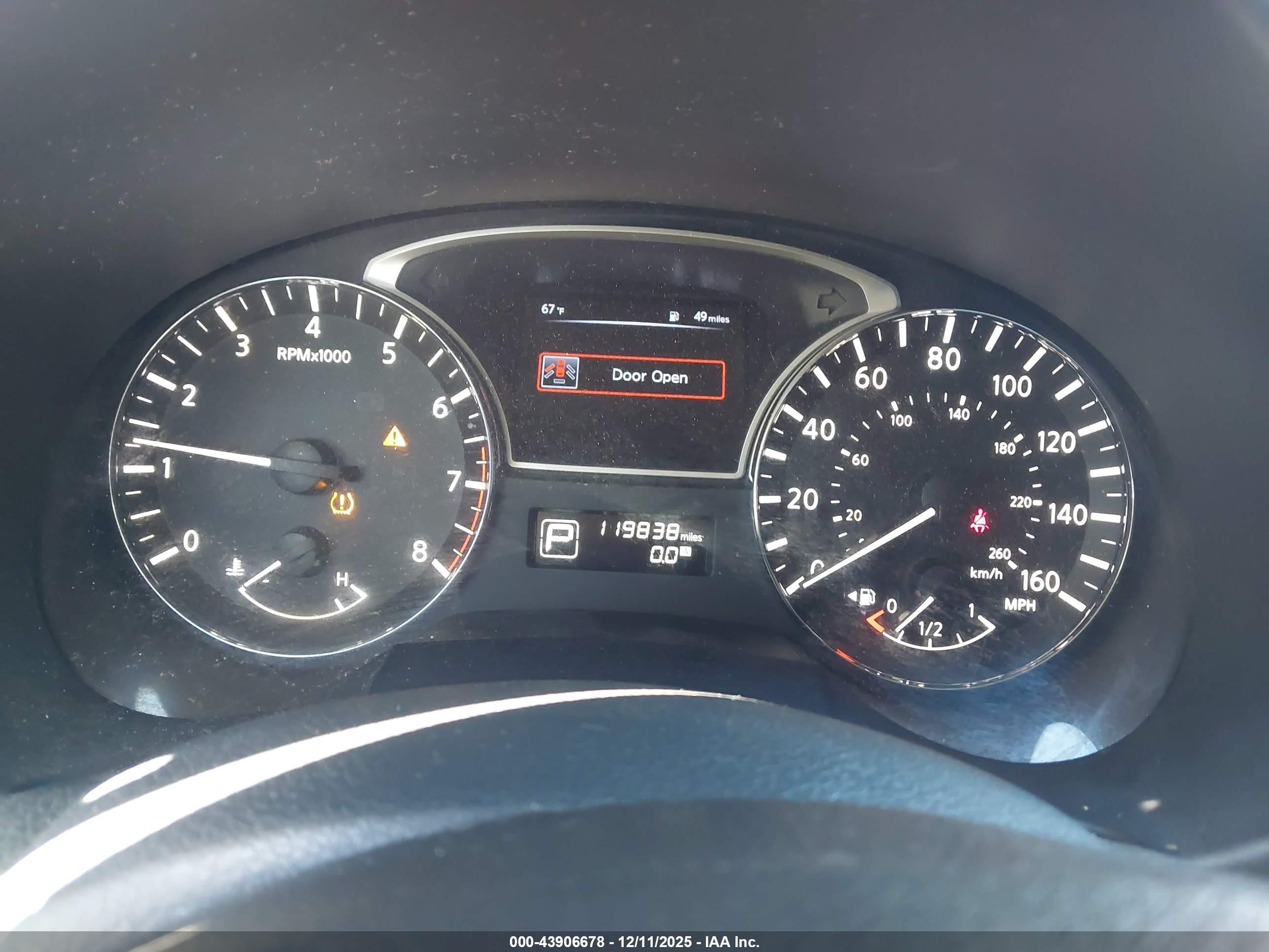 NISSAN ALTIMA image 7