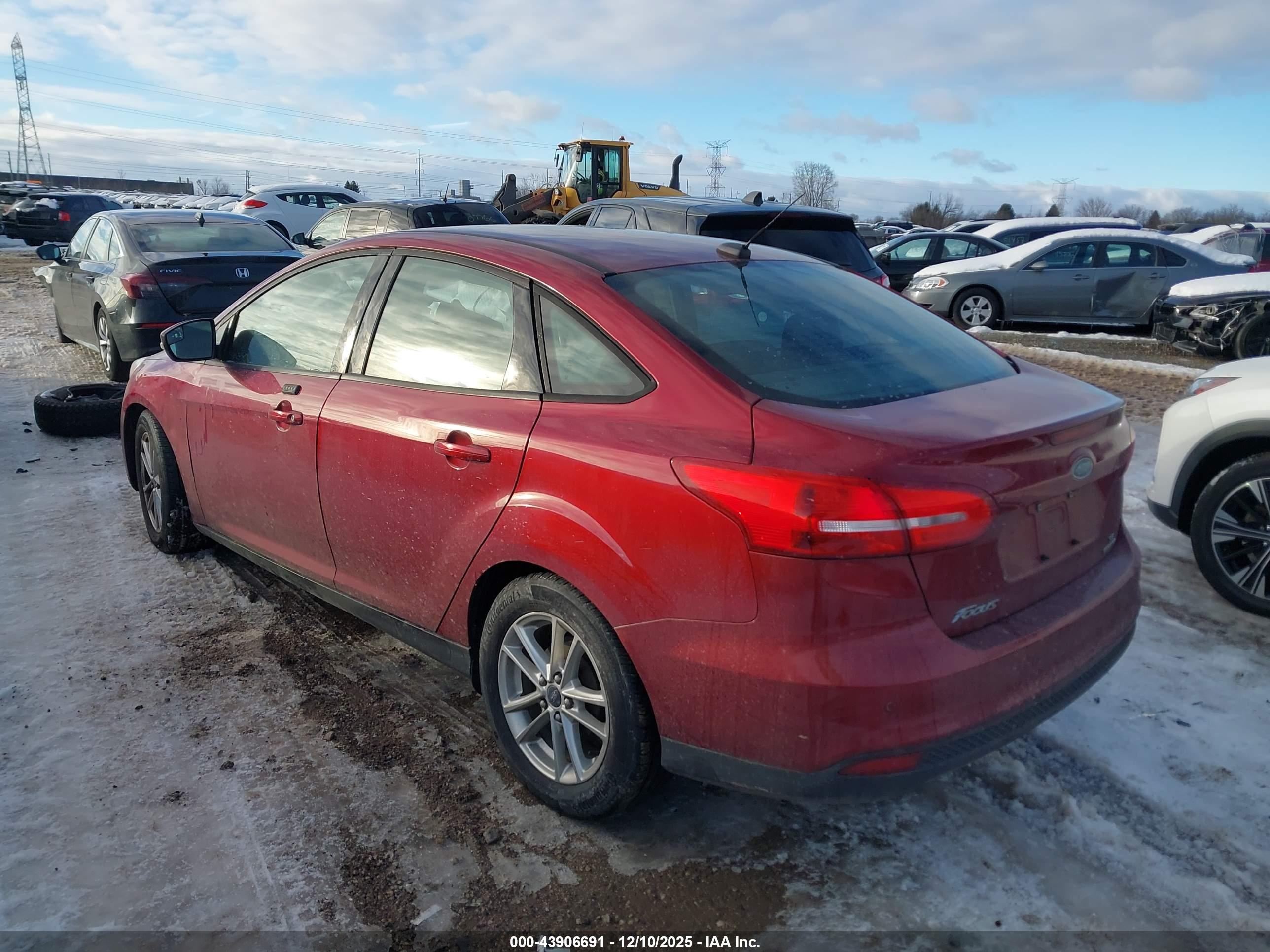 FORD FOCUS image 3