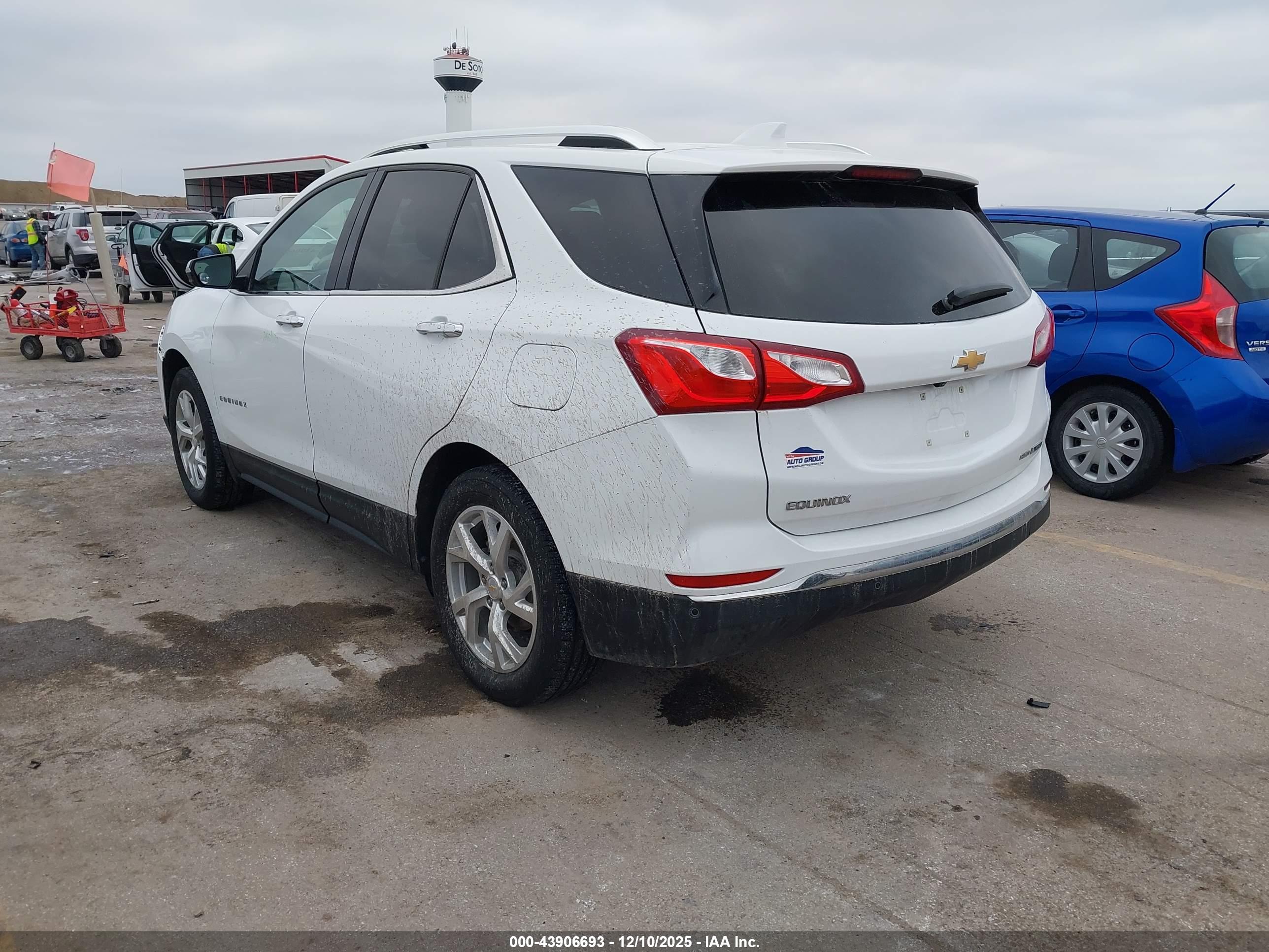 CHEVROLET EQUINOX image 3