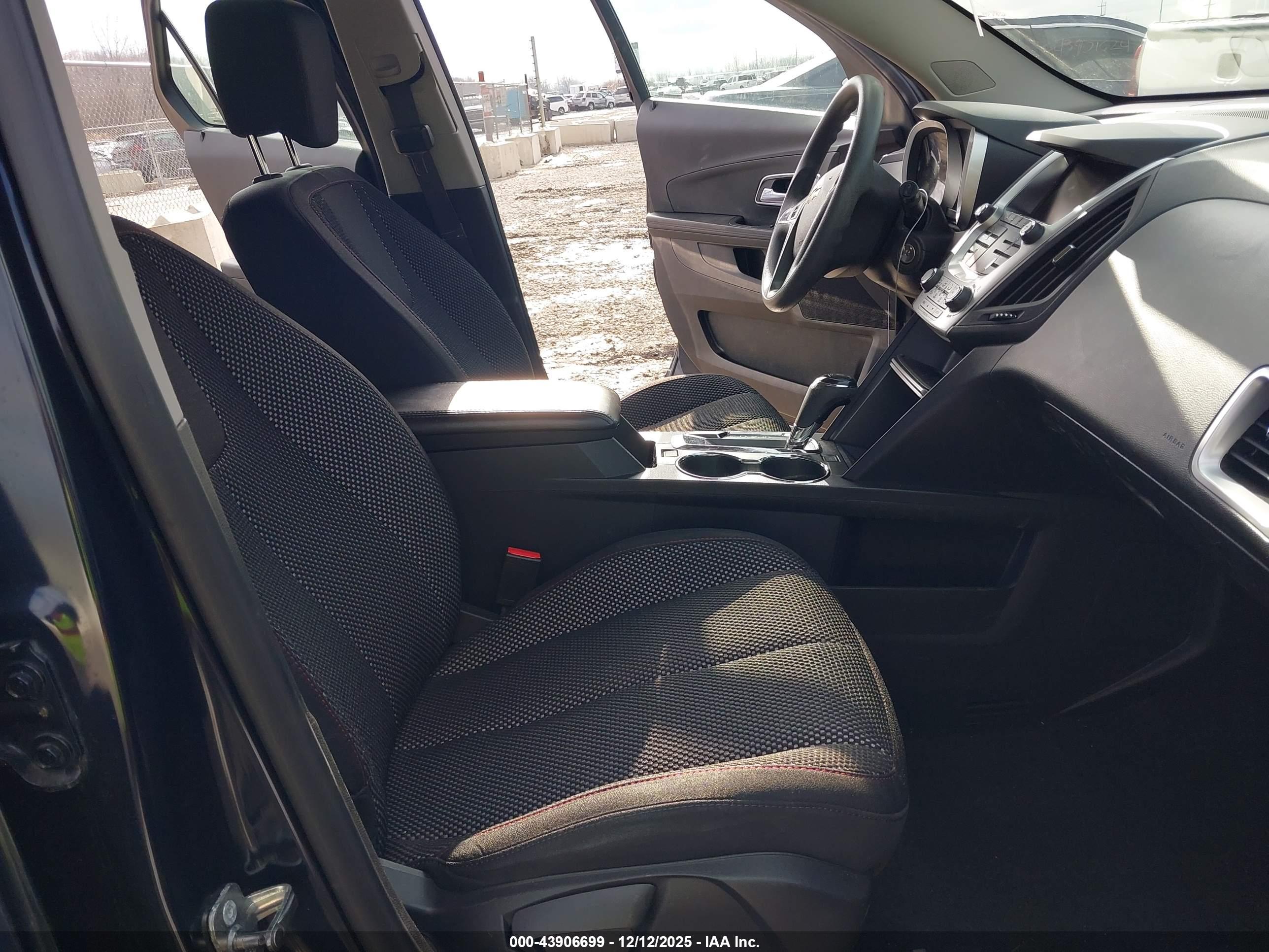 CHEVROLET EQUINOX image 5