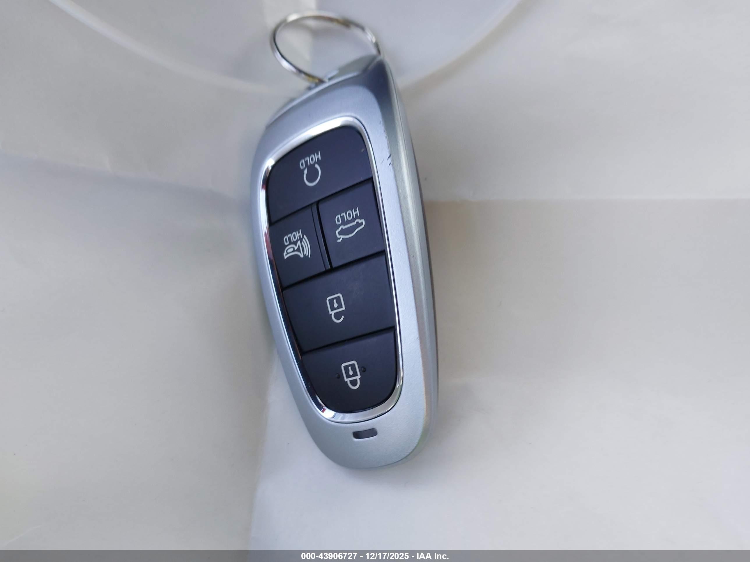 HYUNDAI SONATA image 11