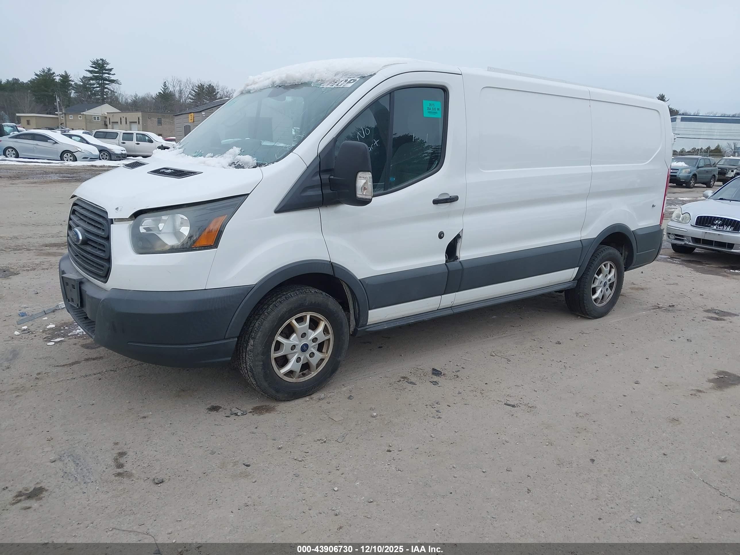 FORD TRANSIT-250 image 2