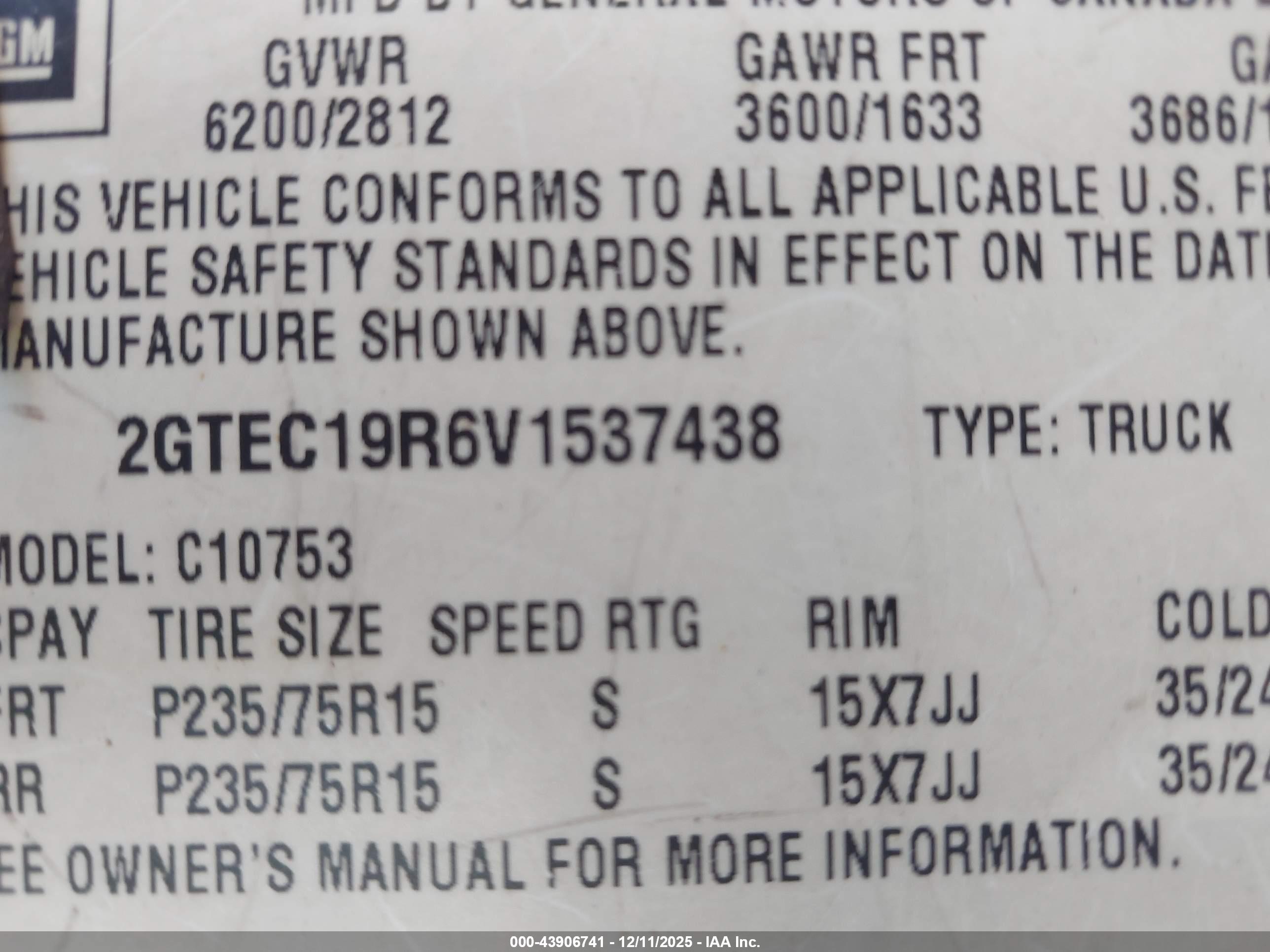 GMC SIERRA image 9
