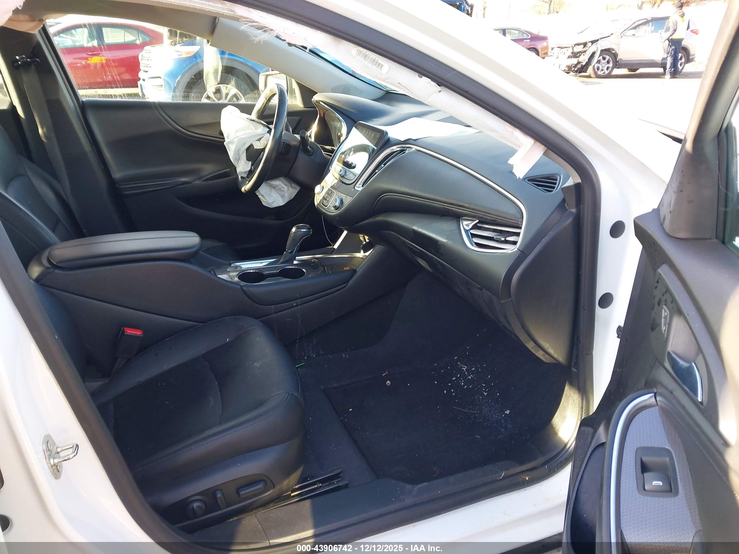 CHEVROLET MALIBU image 5